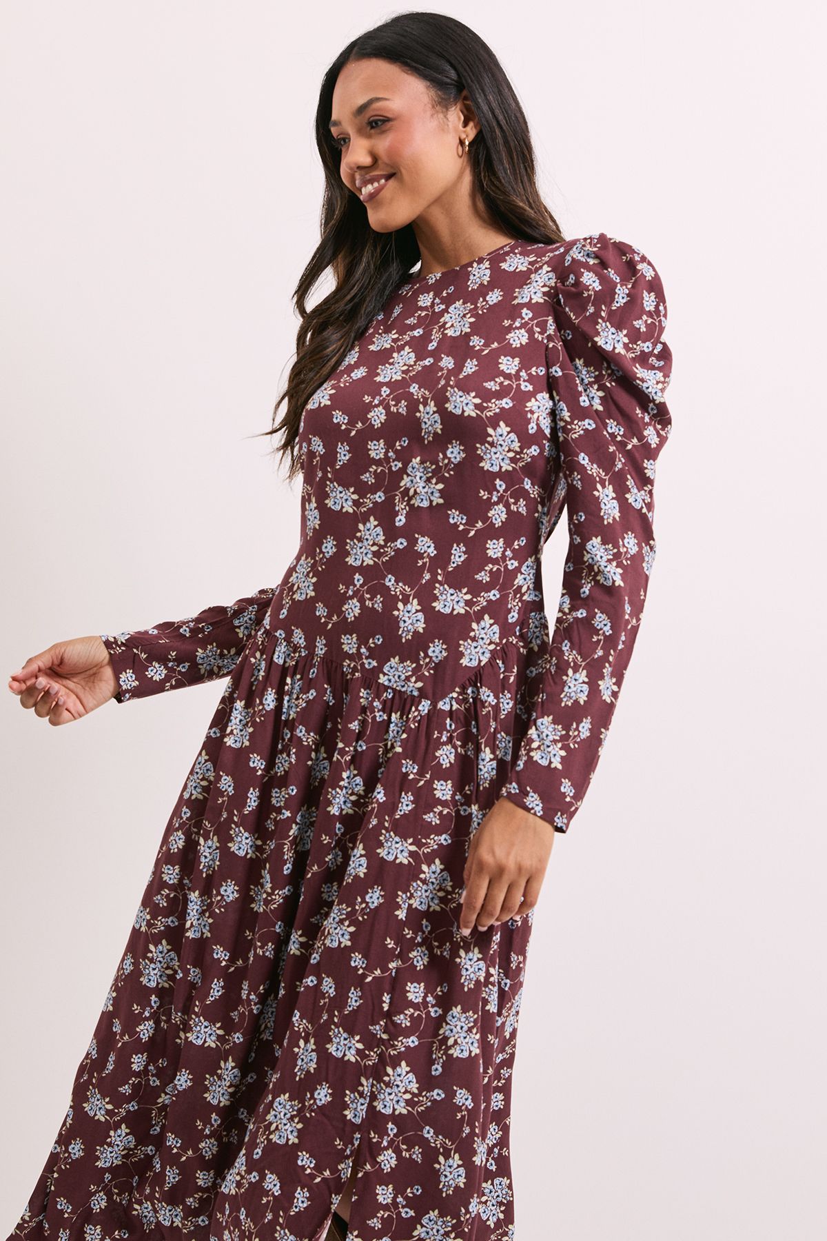 Dorothy Perkins Floral Dropped Waist A-line Midi Dress Chocolate image 2