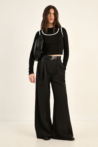 NastyGal Double Layer Contrast Colour Long Sleeve Ribbed Top Black