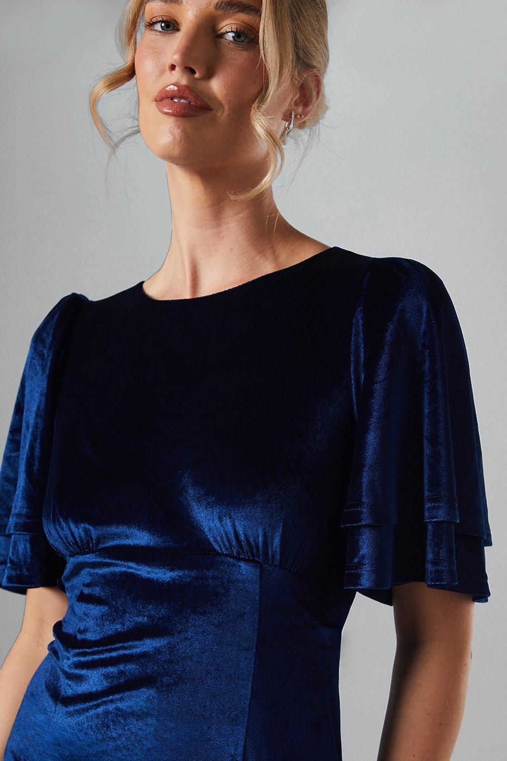 Coast Angel Sleeve Tie Back Velvet Bridesmaid Maxi Dress Navy image 2