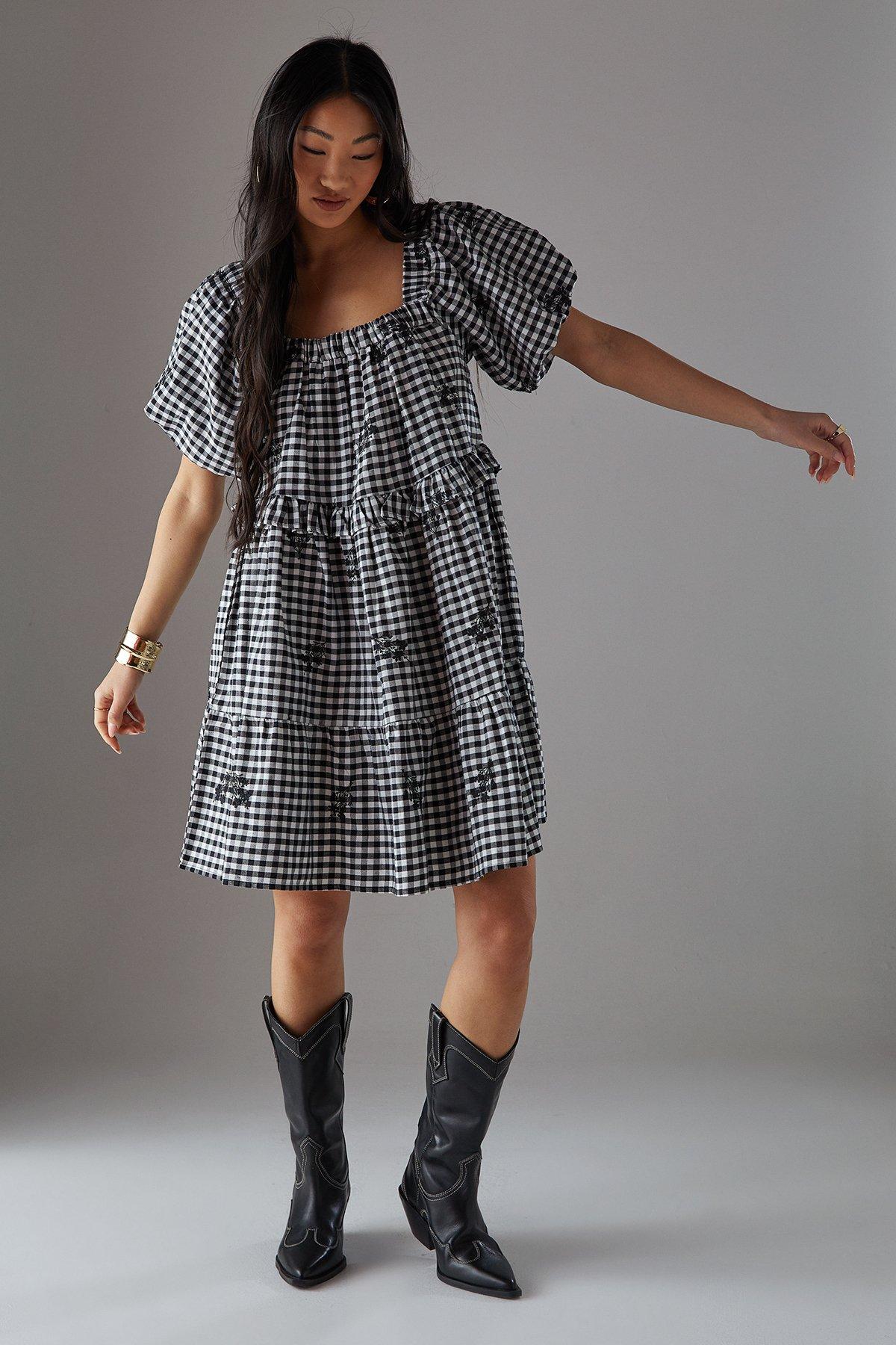 Warehouse Petite Embroidered Gingham Smock Mini Dress Black image 1