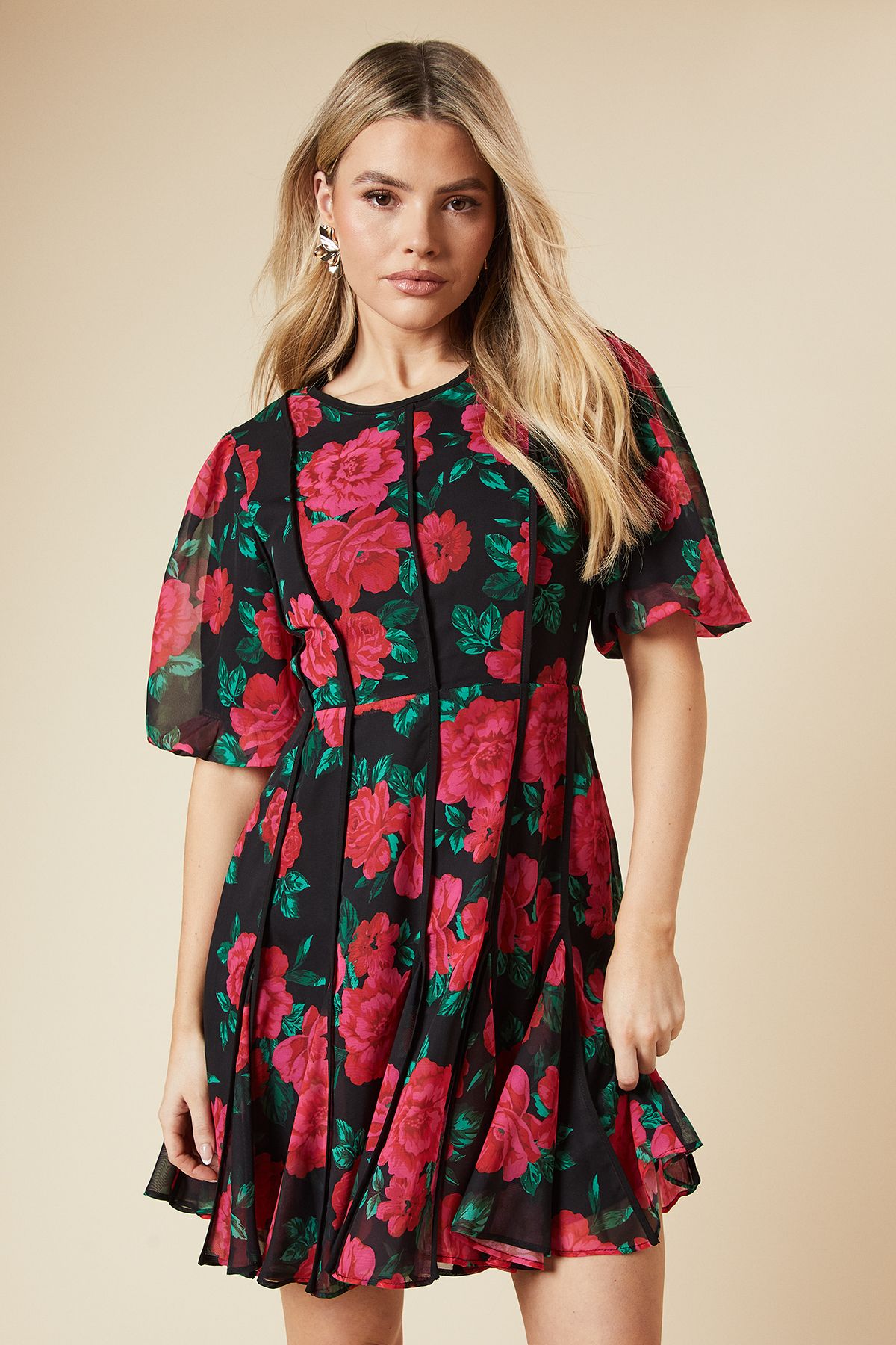 Dorothy Perkins DP Luxe Black Floral Chiffon Contrast Binding Bodice Mini Dress Black image 1