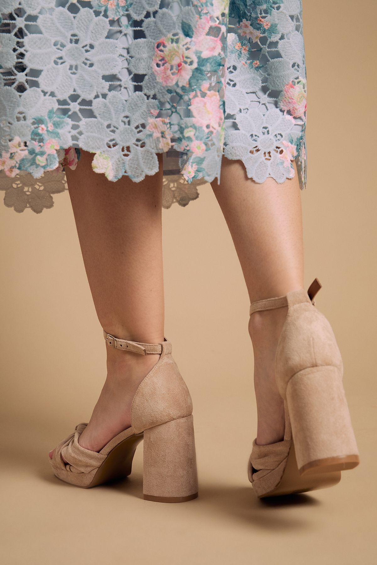 Oasis Narina Faux Suede Knotted Platform High Block Heel Sandals Beige image 3