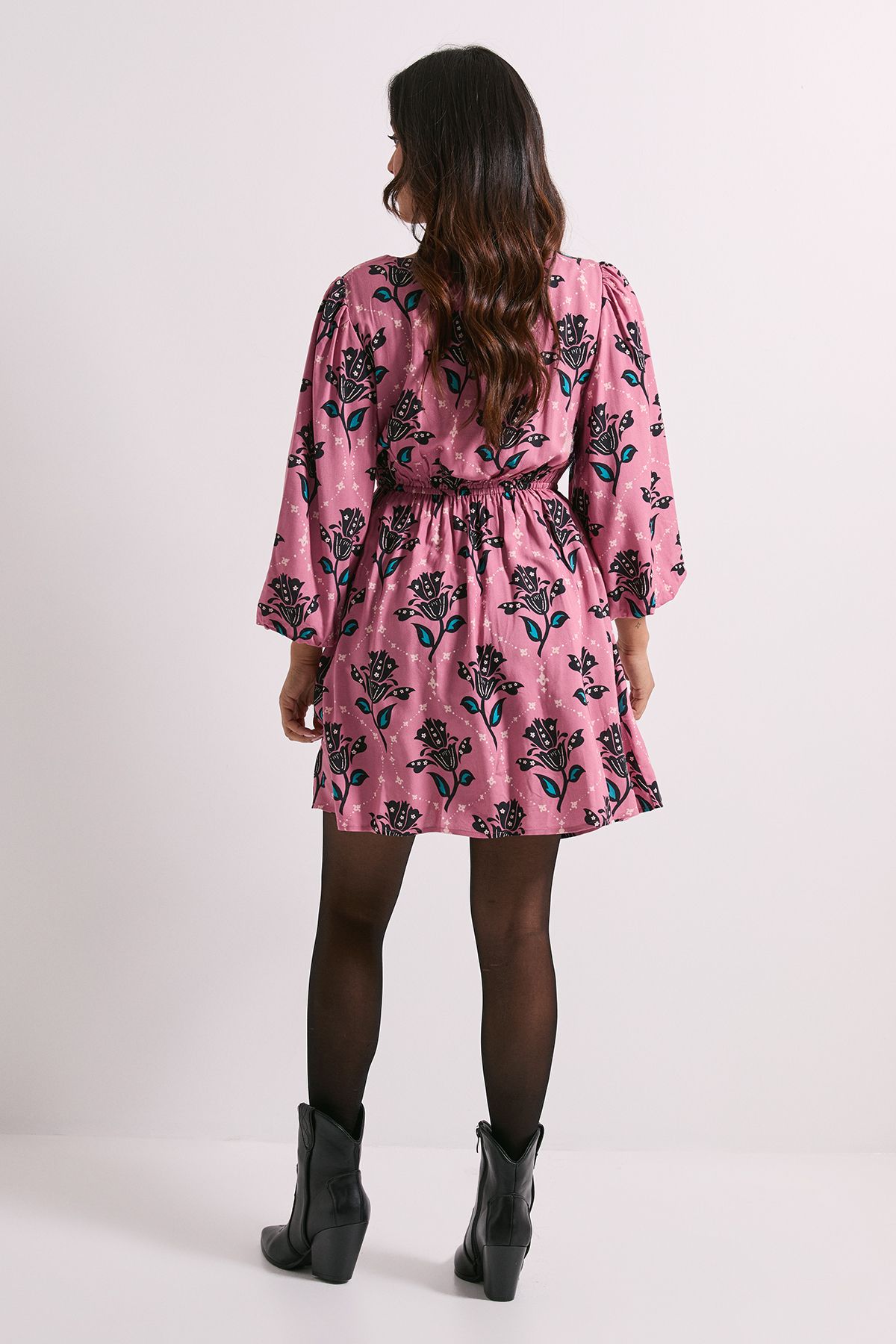 Dorothy Perkins Petite Pink Floral Square Neck Blouson Sleeve Tie Back Mini Dress Pink image 3