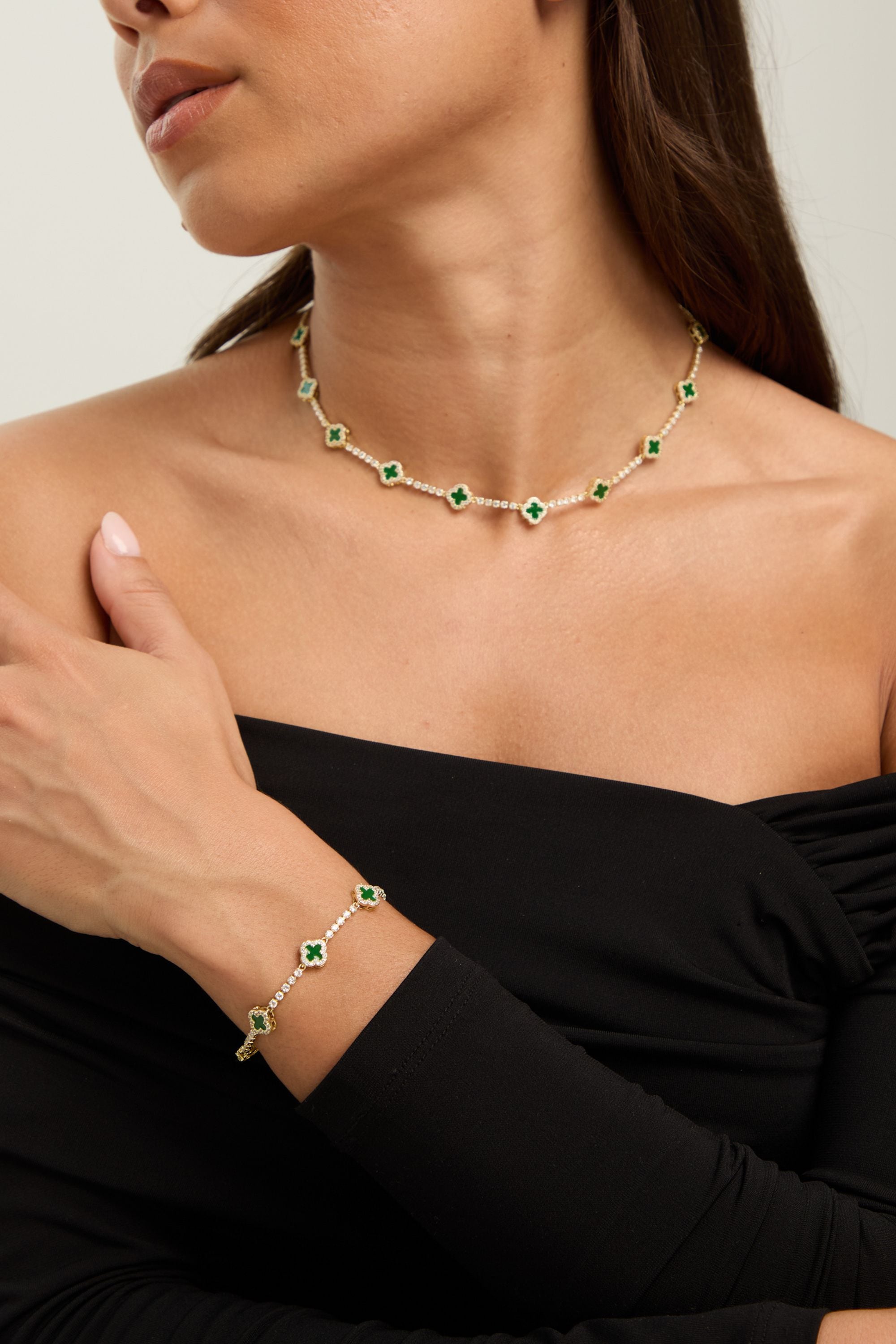 Jon Richard Gold Plated and Emerald Clover Necklace - Gift Box image 2