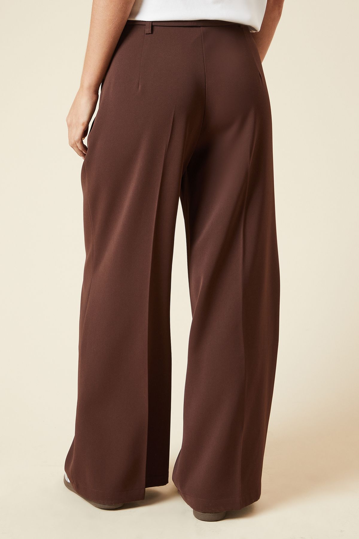 Dorothy Perkins Petite Paperbag Belted Wide Leg Trouser Chocolate image 3