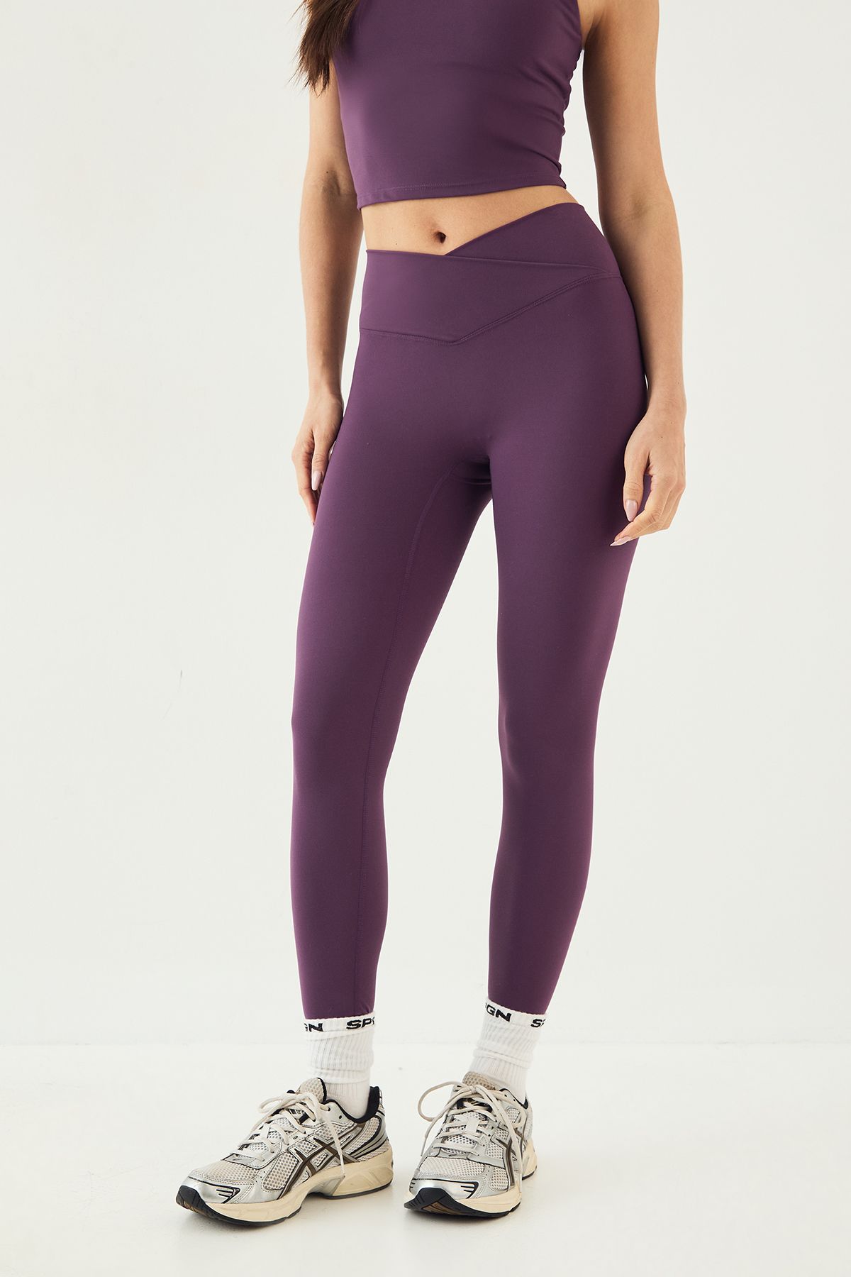 DSGN Studio DSGN Studio Ultra Sculpt Wrap Waist Legging Aubergine image 3