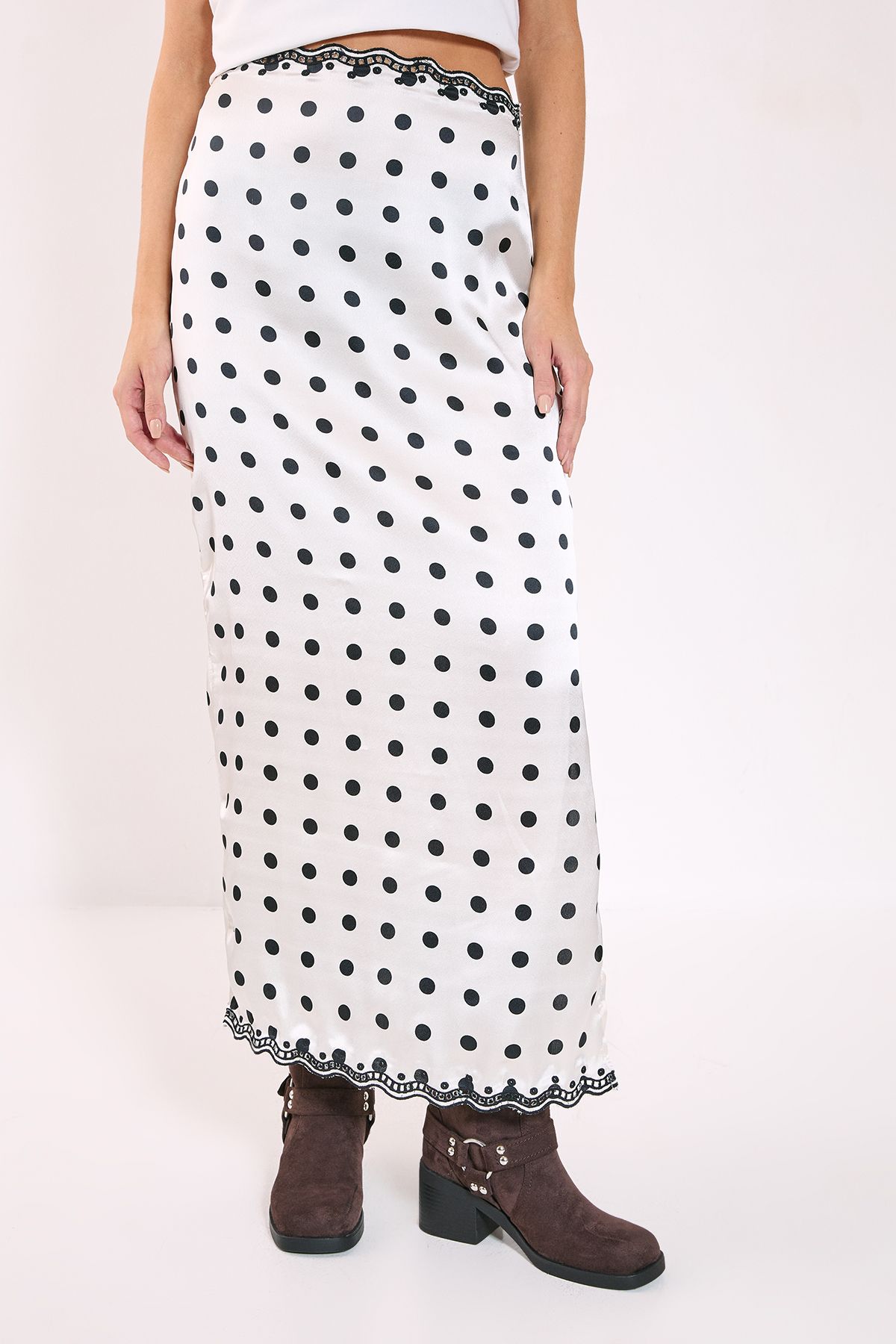 NastyGal Satin Polka Dot Embroidered Split Maxi Skirt Ecru image 2
