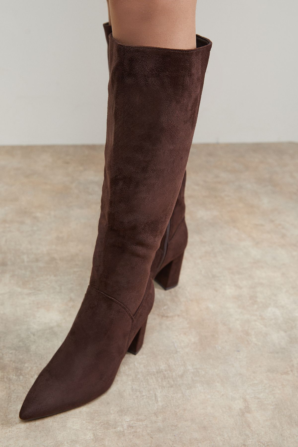 Oasis Jemima Faux Suede High Block Heel Pointed Knee Boots Chocolate image 4