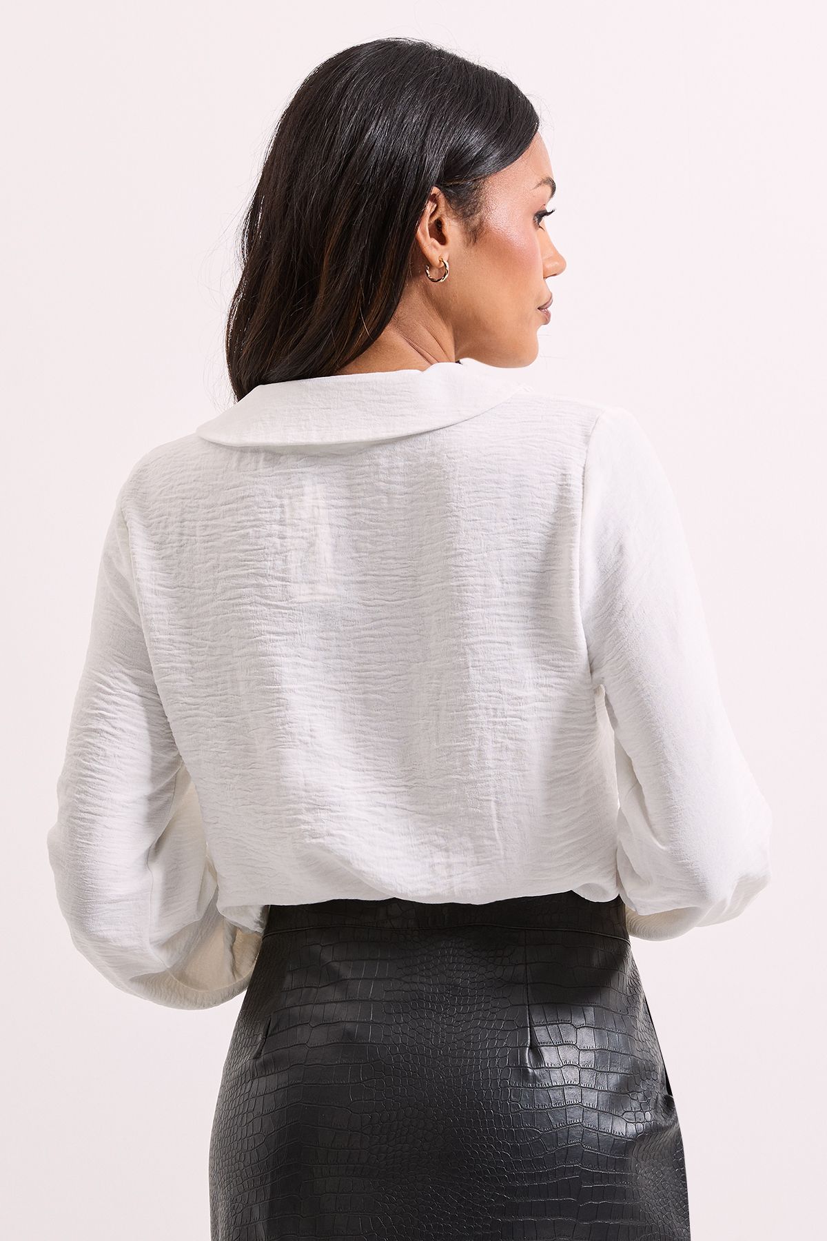 Dorothy Perkins Collar Detail Bow Front Blouse Ivory image 3