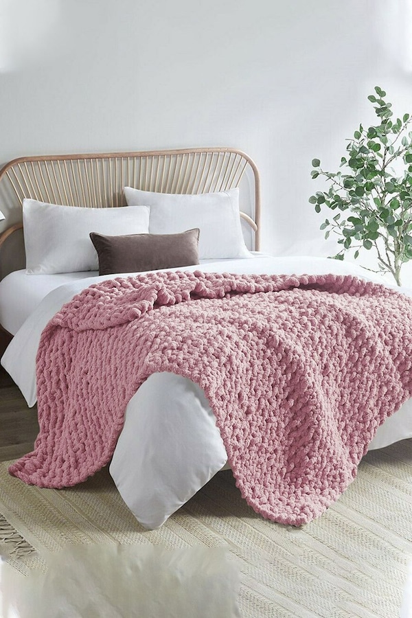 Living and Home Chunky Knit Throw Blanket 120x150cm