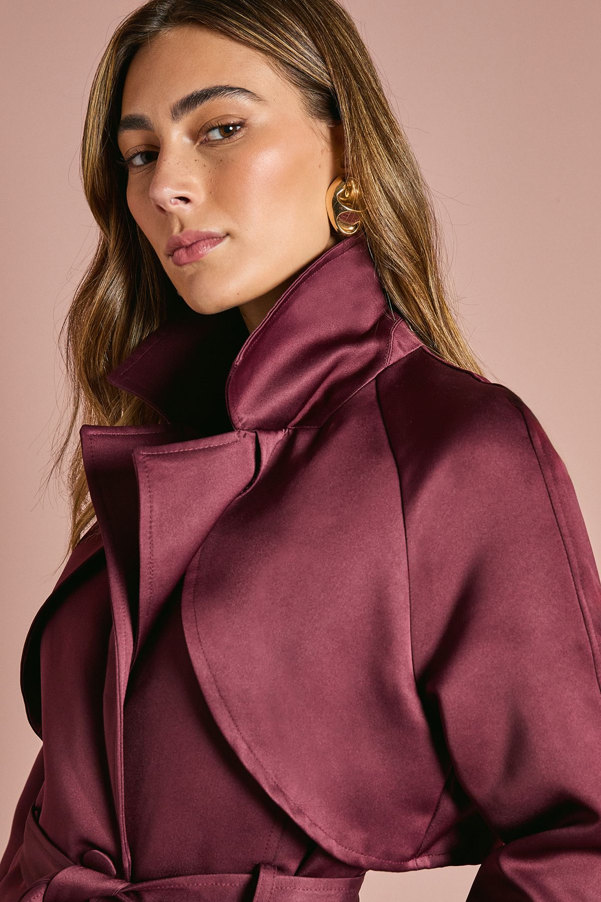Coast Malbec Satin Occasion Belted Trench Coat Malbec image 2