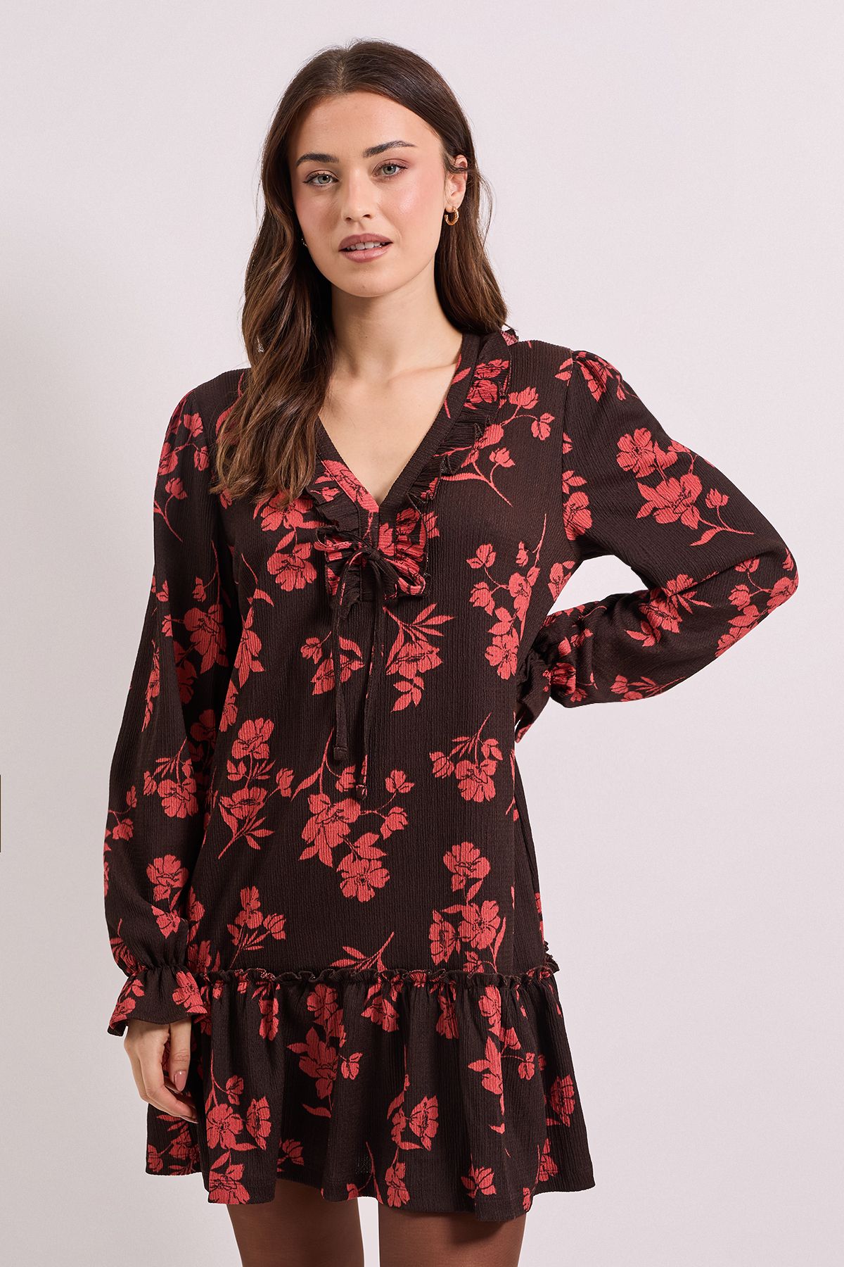 Dorothy Perkins Burgundy Floral Tie Detail Frill Neck Blouson Sleeve Tiered Mini Dress Burgundy image 2