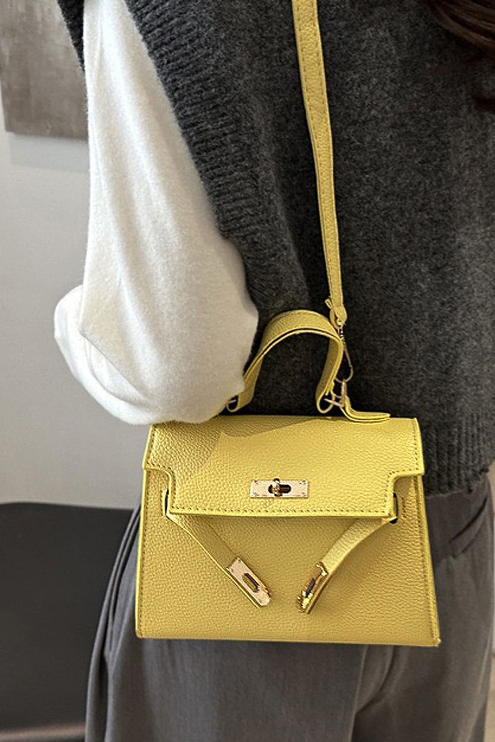 XY London 'Catherine' Women's Small Crossbody Shoulder Handbag image 2