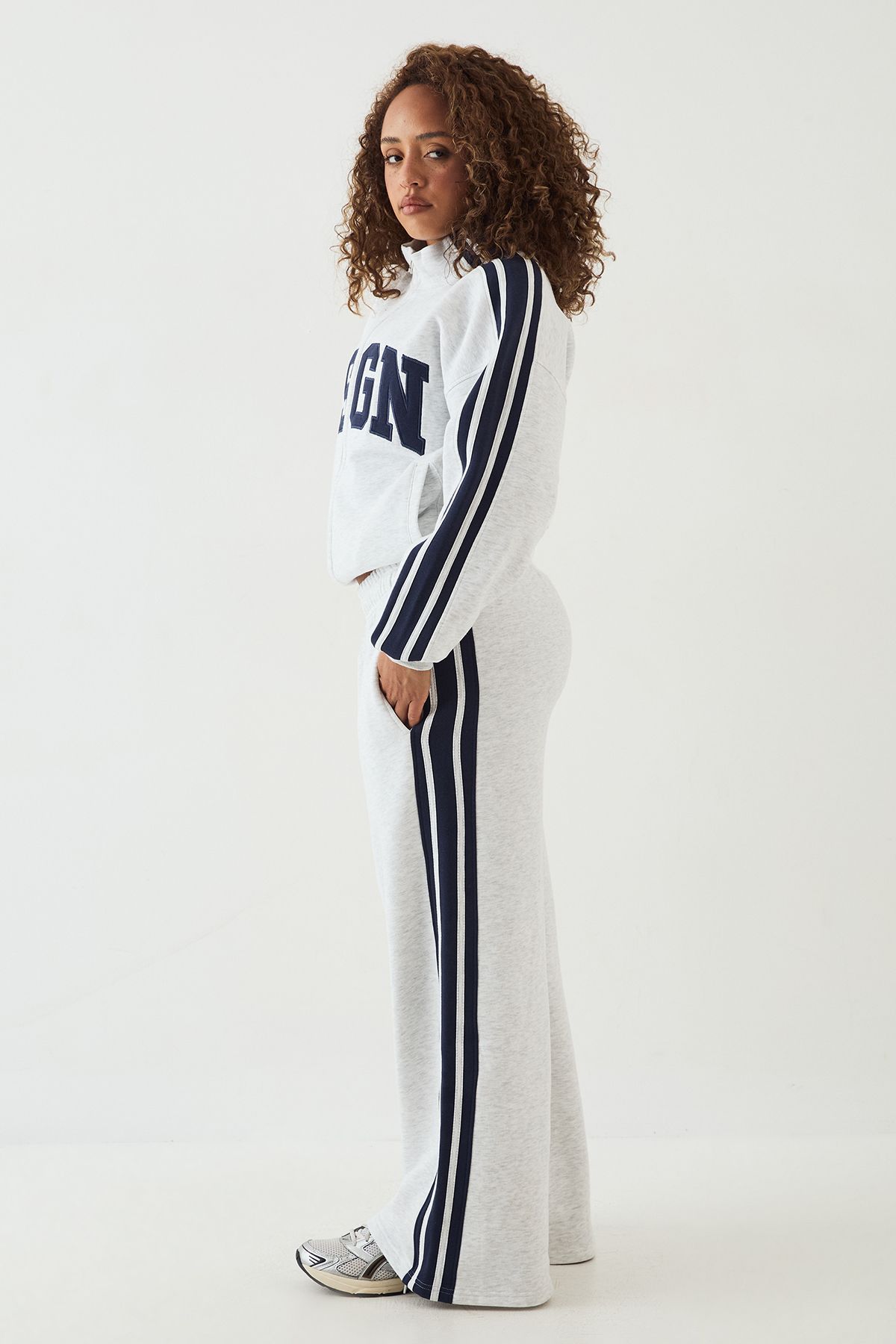 DSGN Studio DSGN Side Stripe Funnel Neck Zip Through Bomber Tracksuit Ash Grey image 5