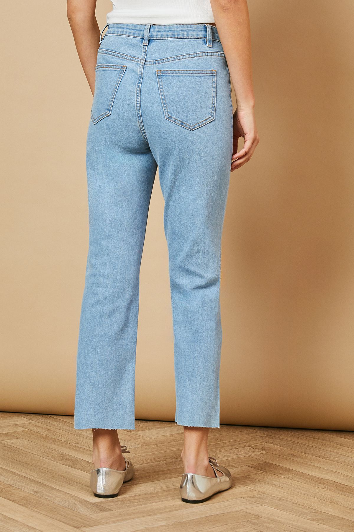 Oasis Denim Slim Leg Cropped Jean Light Wash image 3