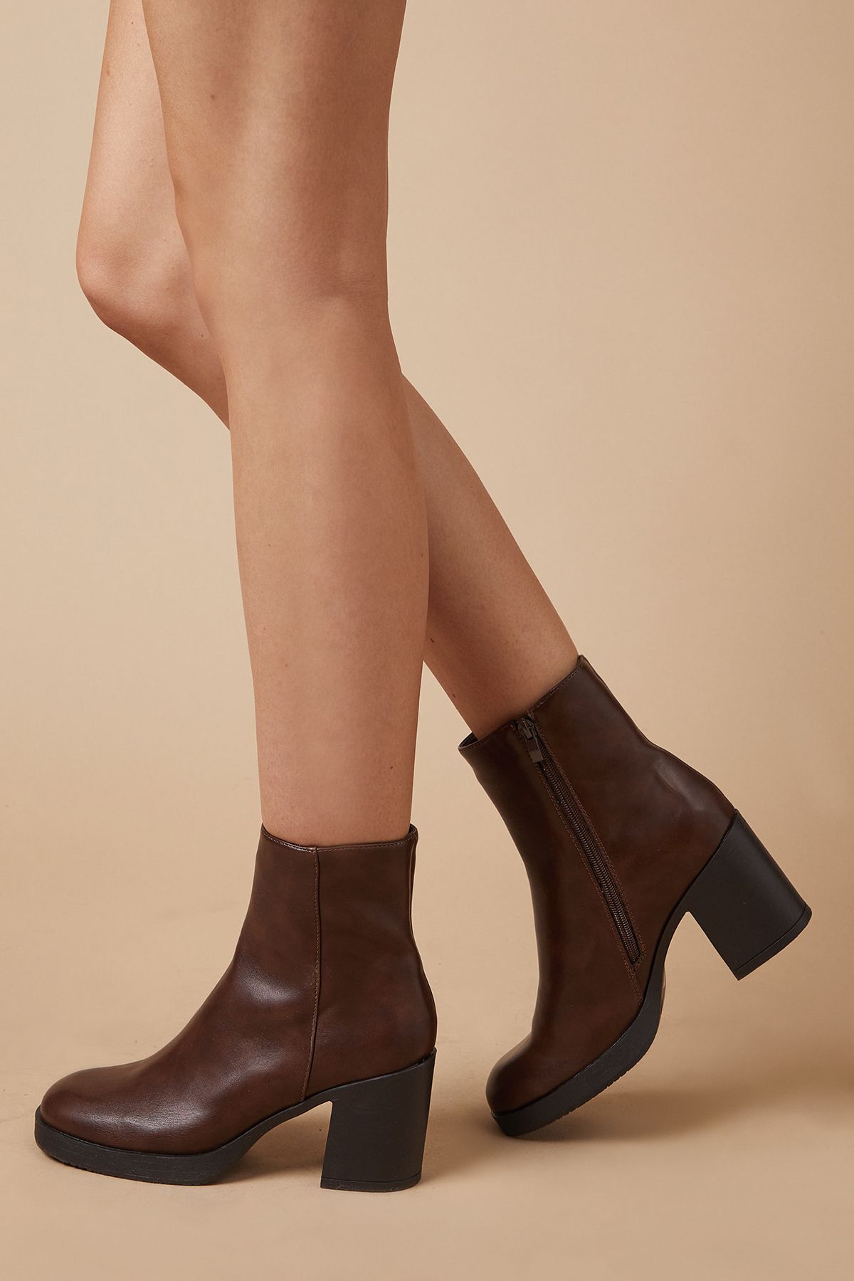 Oasis Mara Block Heel Platform Ankle Boots Brown image 4