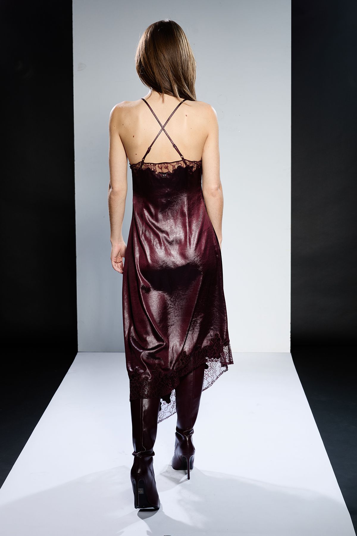 RUNWAY 1.8.1.8 Runway 1.8.1.8 Pu Satin Slip Dress With Lace Berry image 3