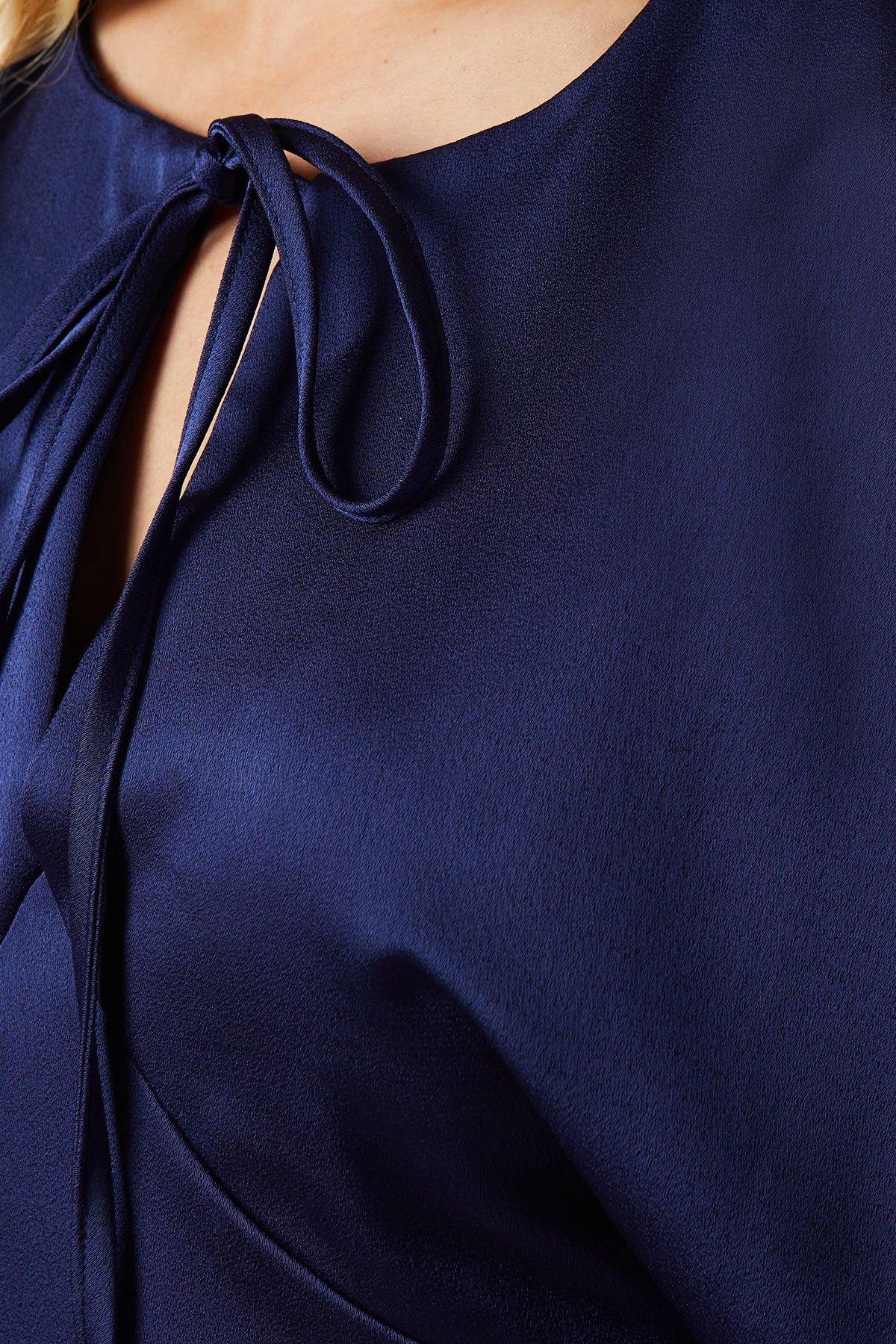 Oasis Petite Cape Sleeve Satin Bridesmaids Midi Dress Navy image 5