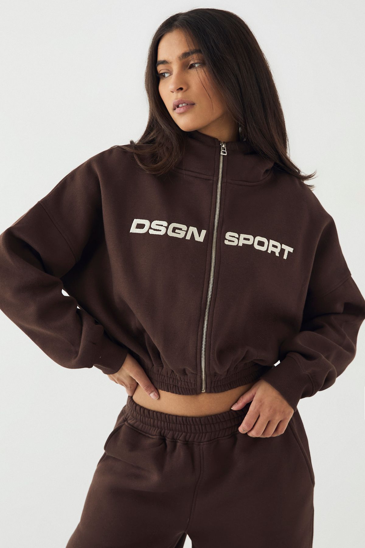 DSGN Studio DSGN Studio Sport Boxy Zip Through Hooded Tracksuit Dark Chocolate image 3