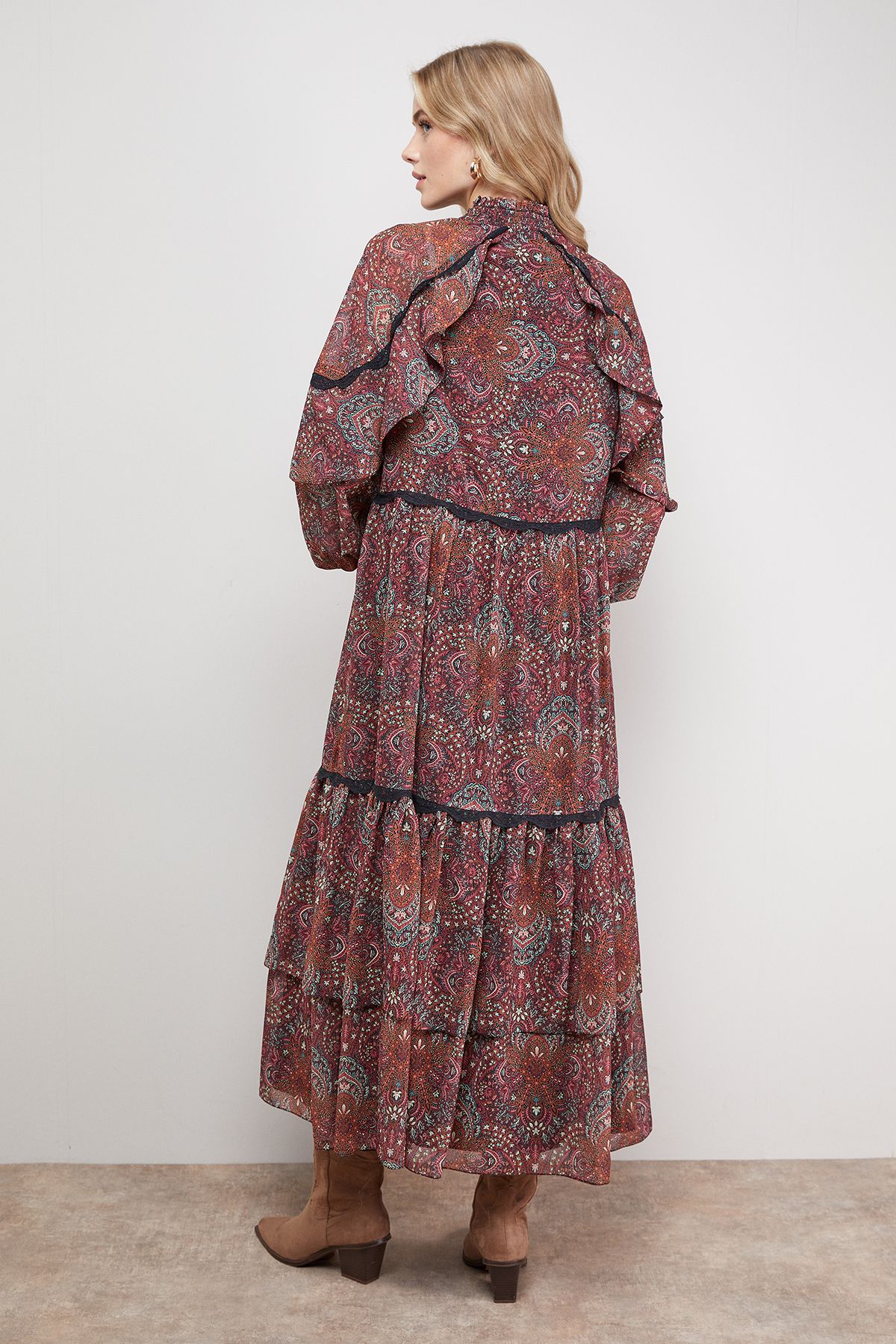 Oasis Printed Cape Detail Lace Trim Boho Maxi Dress Brick Red image 3