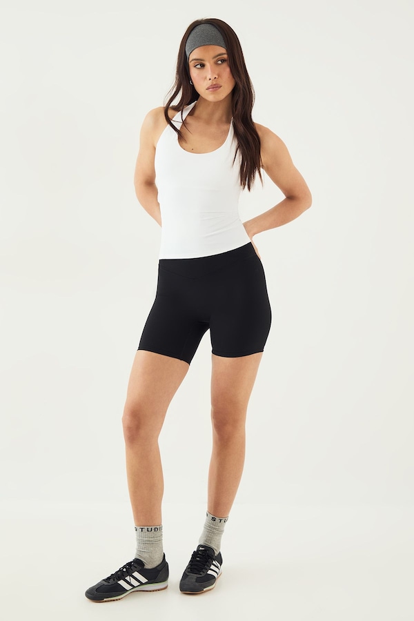 DSGN Studio DSGN Studio Sports Ultra Sculpt Seam Detail Padded Halterneck Top White