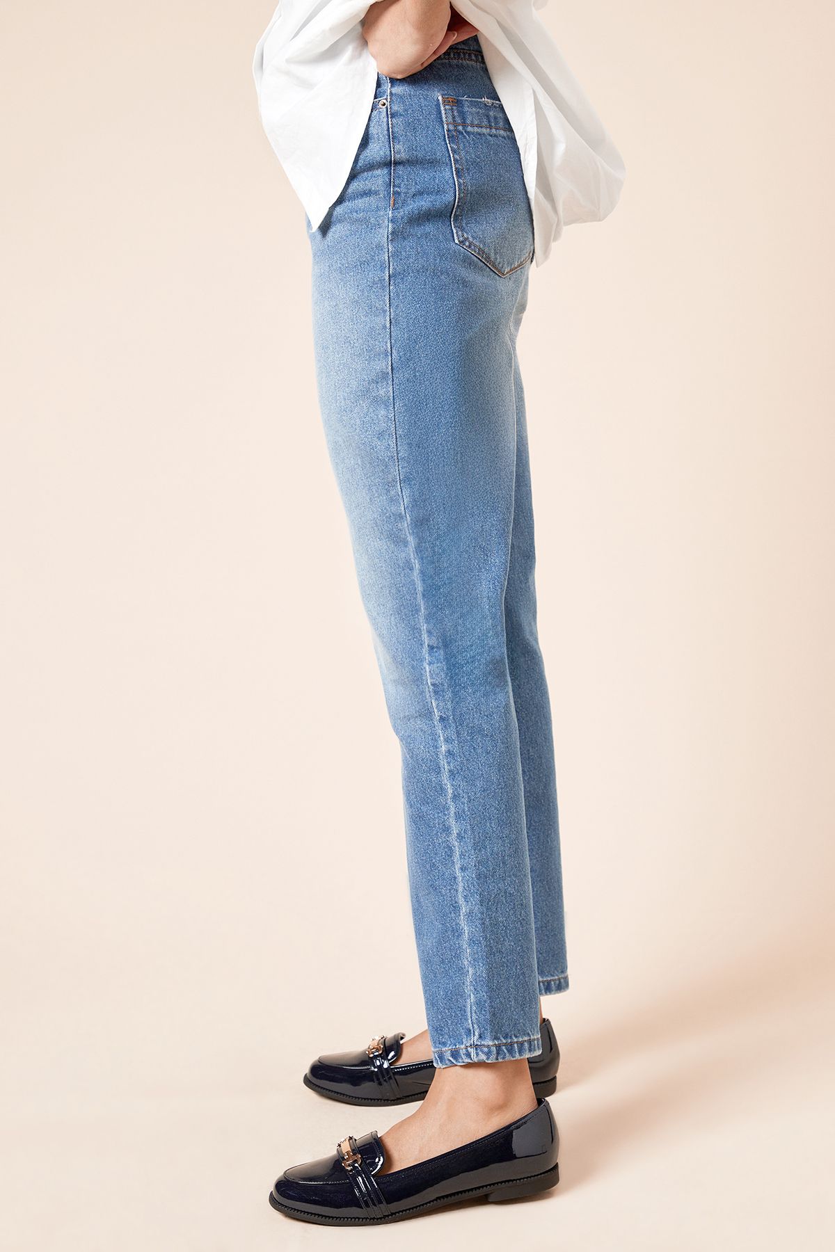 Dorothy Perkins Wide Fit Lora Snaffle Loafers Navy image 4