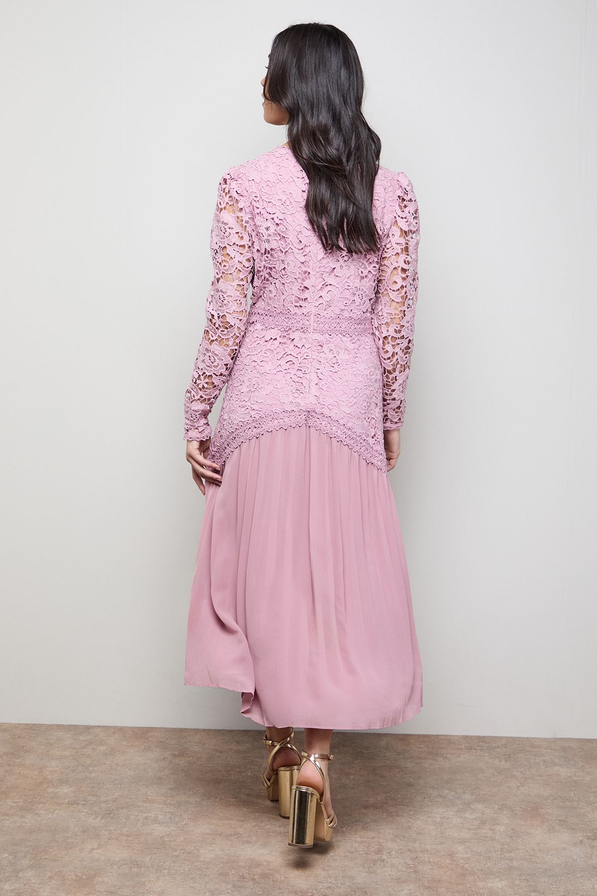 Oasis Lace Bodice Pleated Skirt Long Sleeve Midi Dress Pale Pink image 3