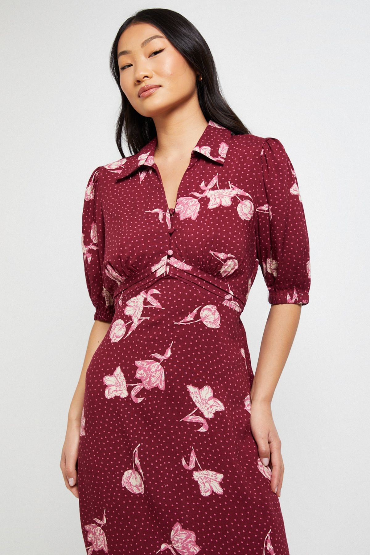 Dorothy Perkins Petite Berry Floral Collared Button Detail Puff Sleeve Midi Dress Berry image 2