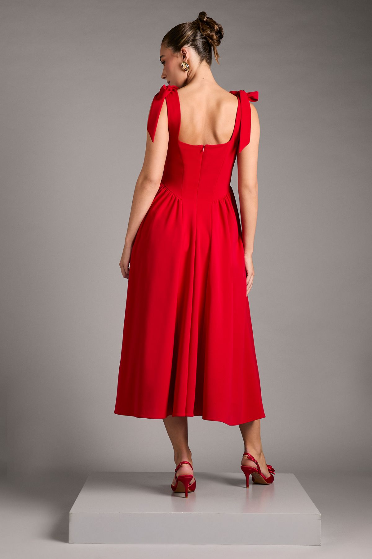 Coast Sleeveless Crepe Midi Dress With Bow Detail Straps Red image 3