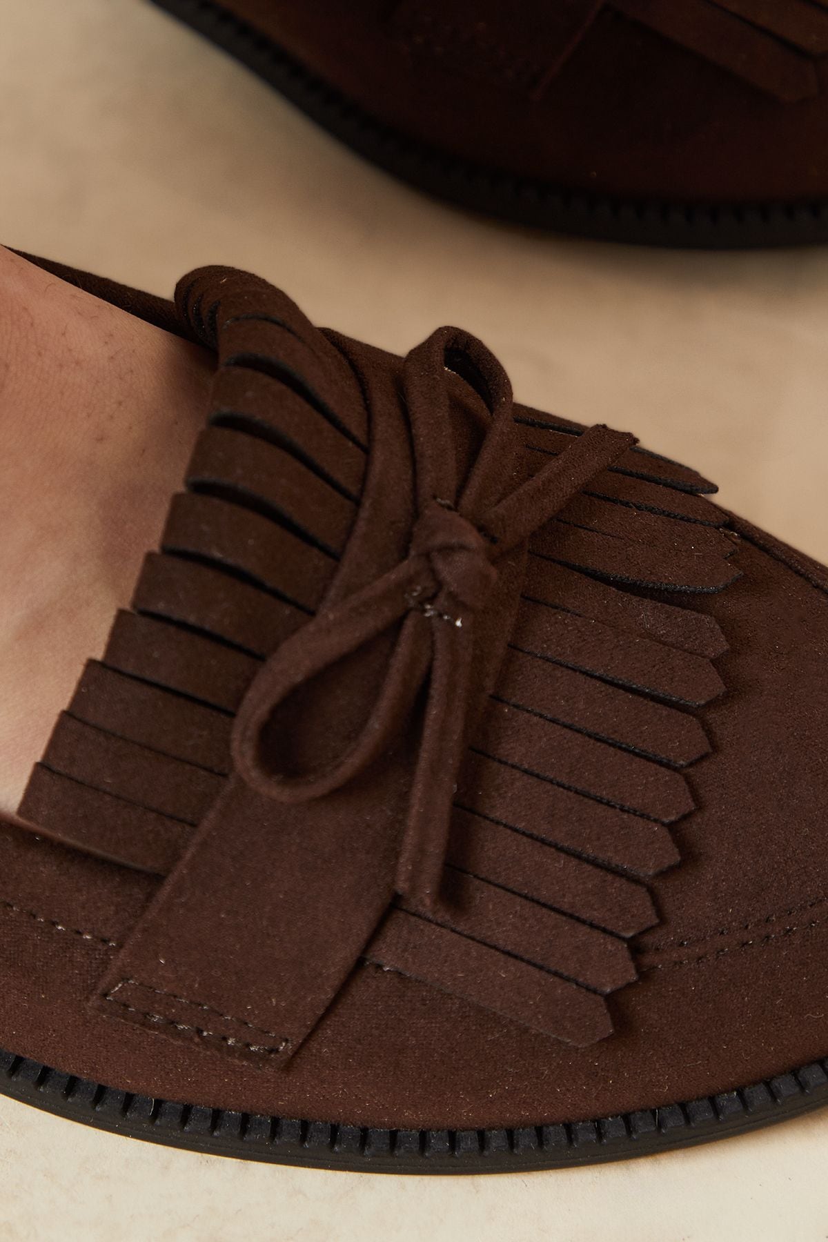 Dorothy Perkins Wide Fit Loretta Tassel Loafers Chocolate image 4