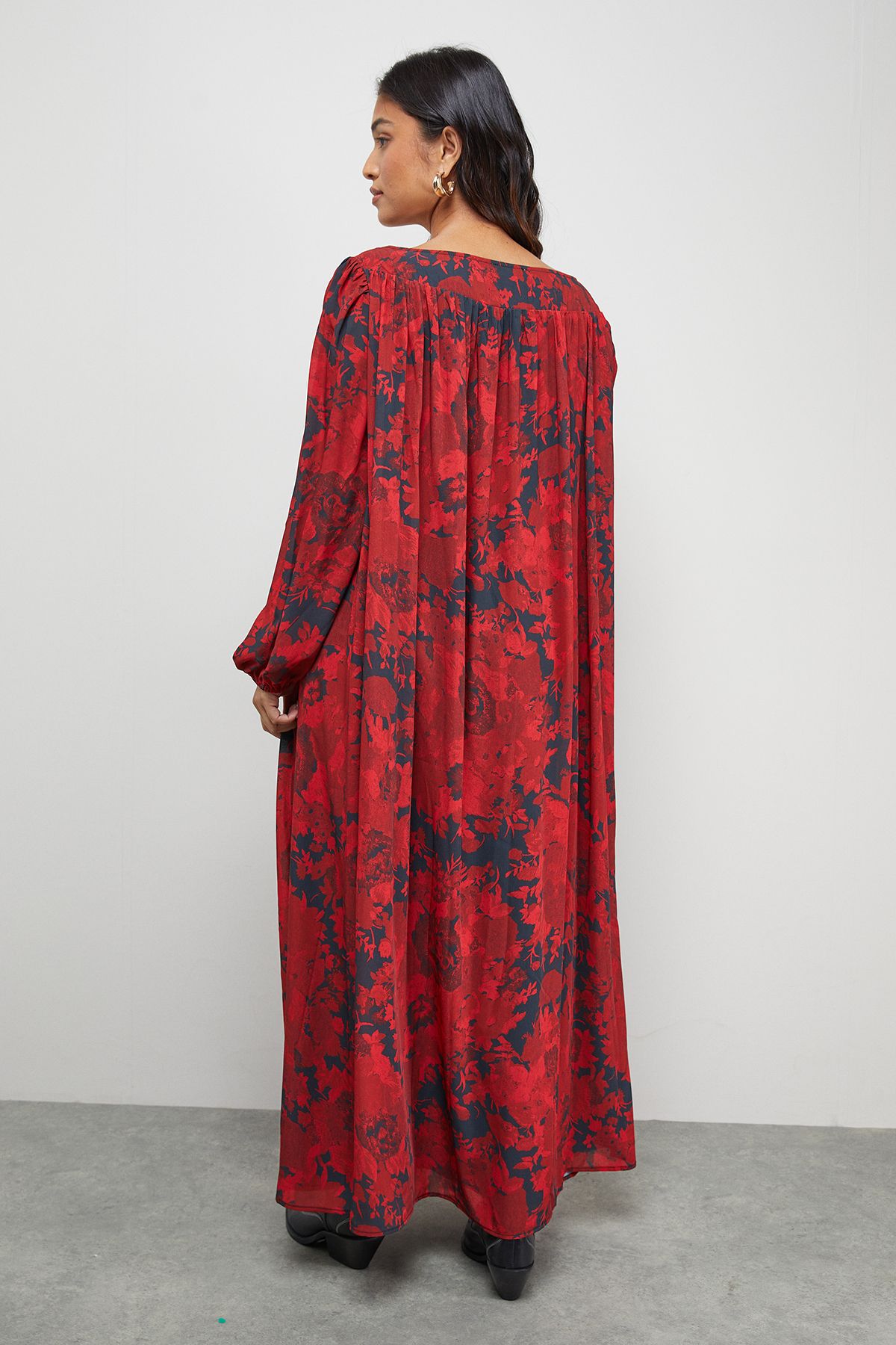 Warehouse Petite Chiffon Tie Front Volume Midi Smock Dress Red image 3