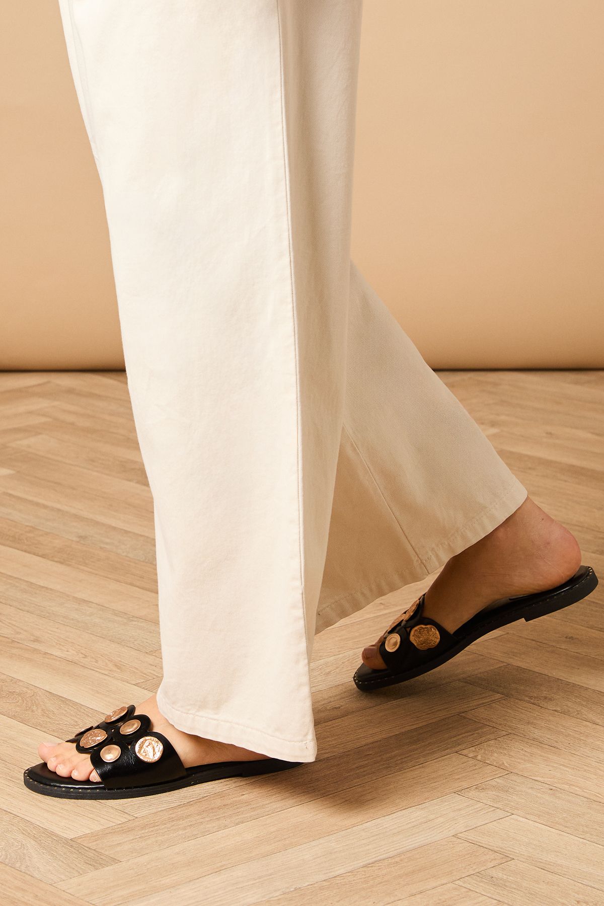 Oasis Mandy Faux Leather Metal Detail Sliders Black image 2