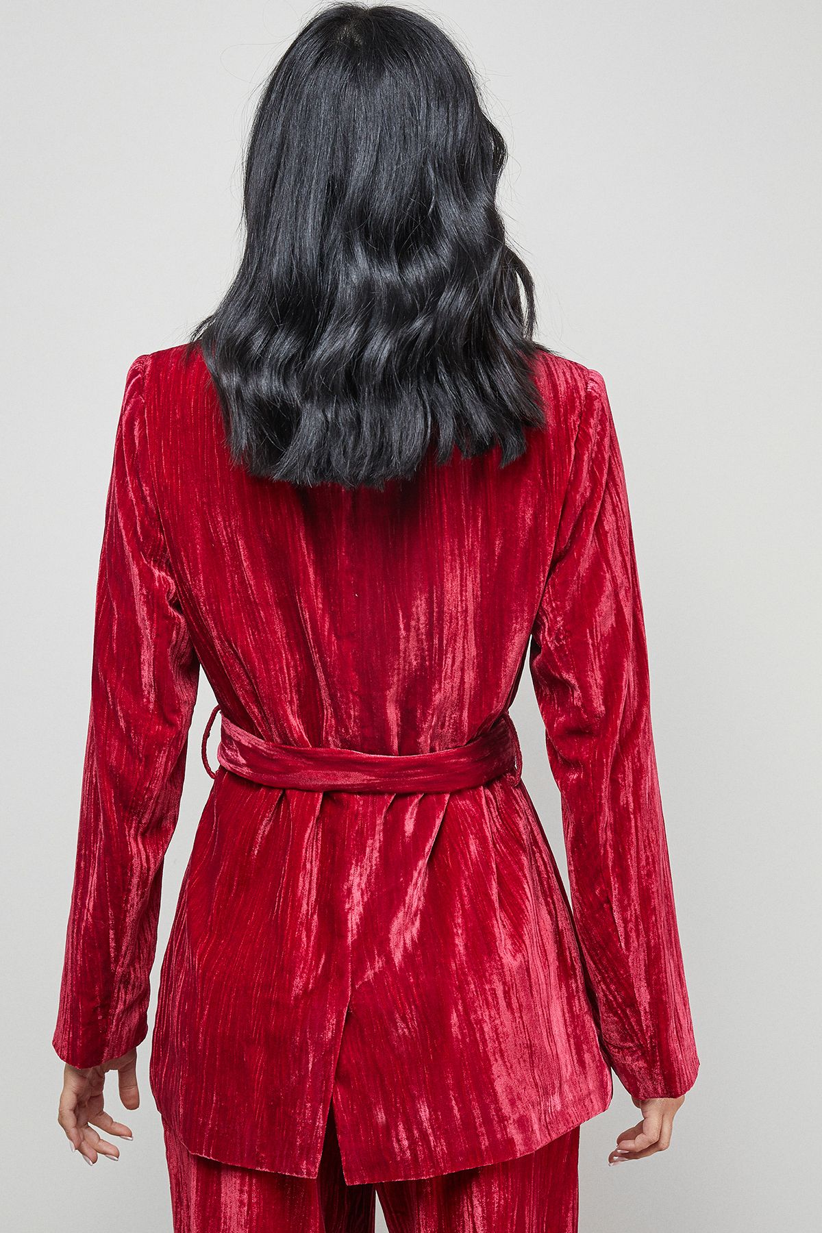 Warehouse Crushed Velvet Tie Waist Blazer Co-ord Hot Pink image 3