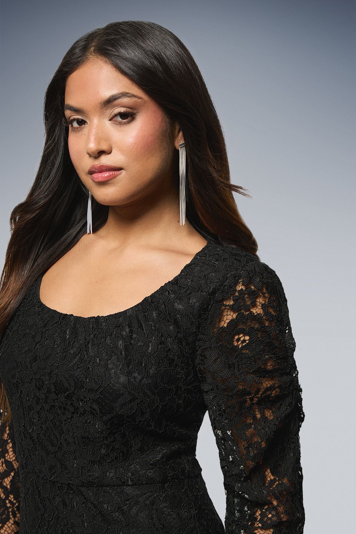 Dorothy Perkins Petite DP Luxe Scoop Neck Lace Pencil Dress Black image 4