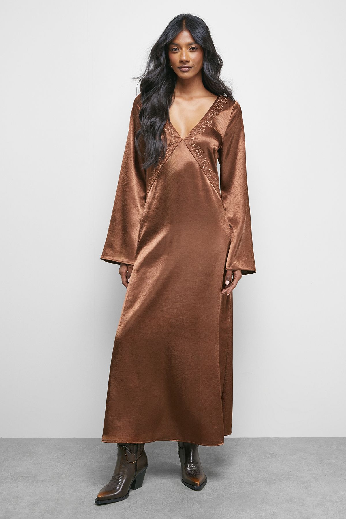 Warehouse Embroidered Satin Plunge Neck Flare Sleeve Midi Dress Burgundy