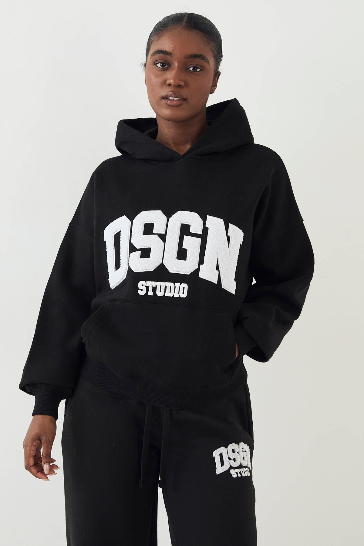 DSGN Studio DSGN Studio Towelling Applique Oversized Hoodie Black image 1
