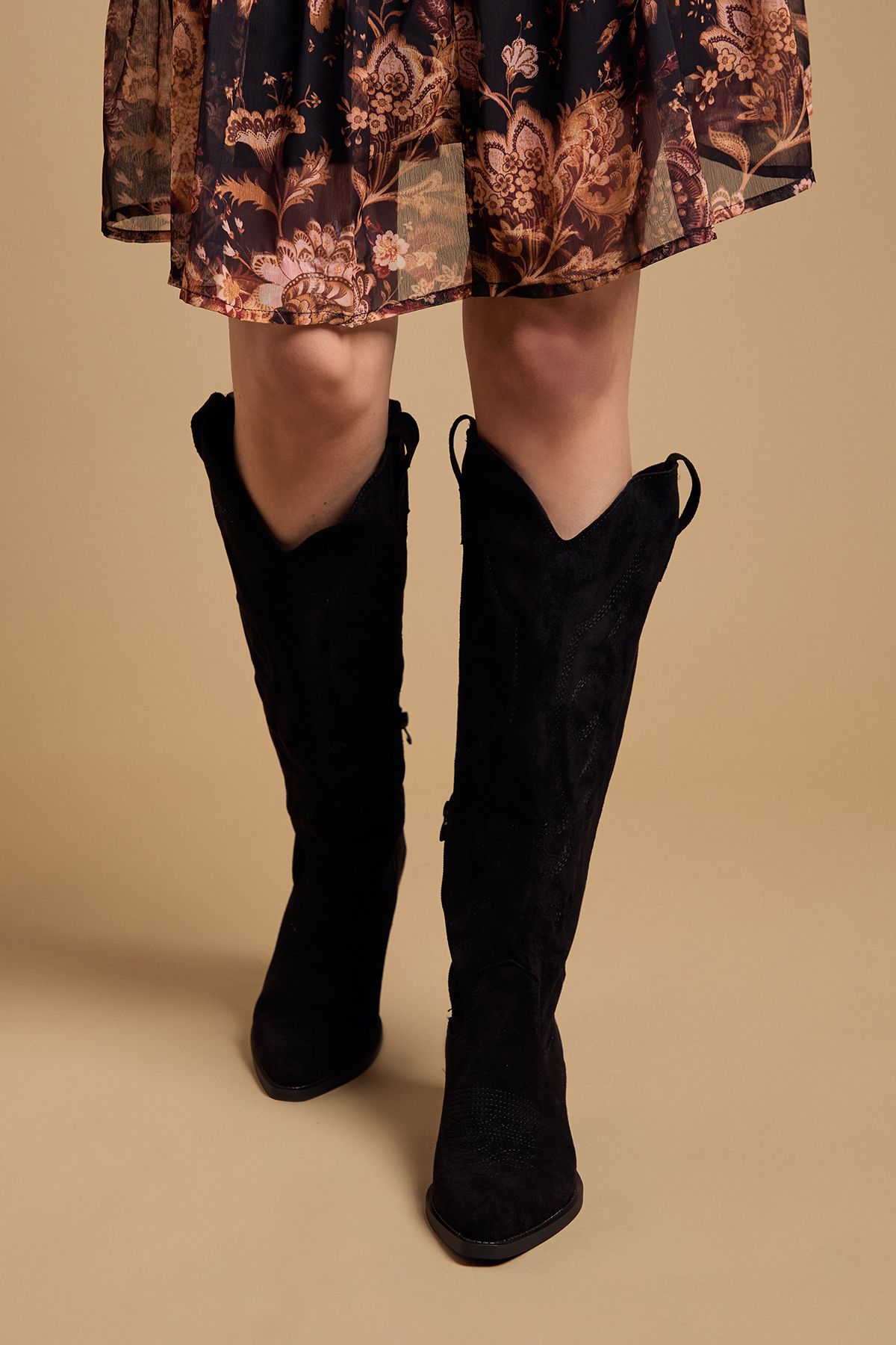 Oasis Jess Faux Suede Embroidered Western Knee Boots Natural Black image 2
