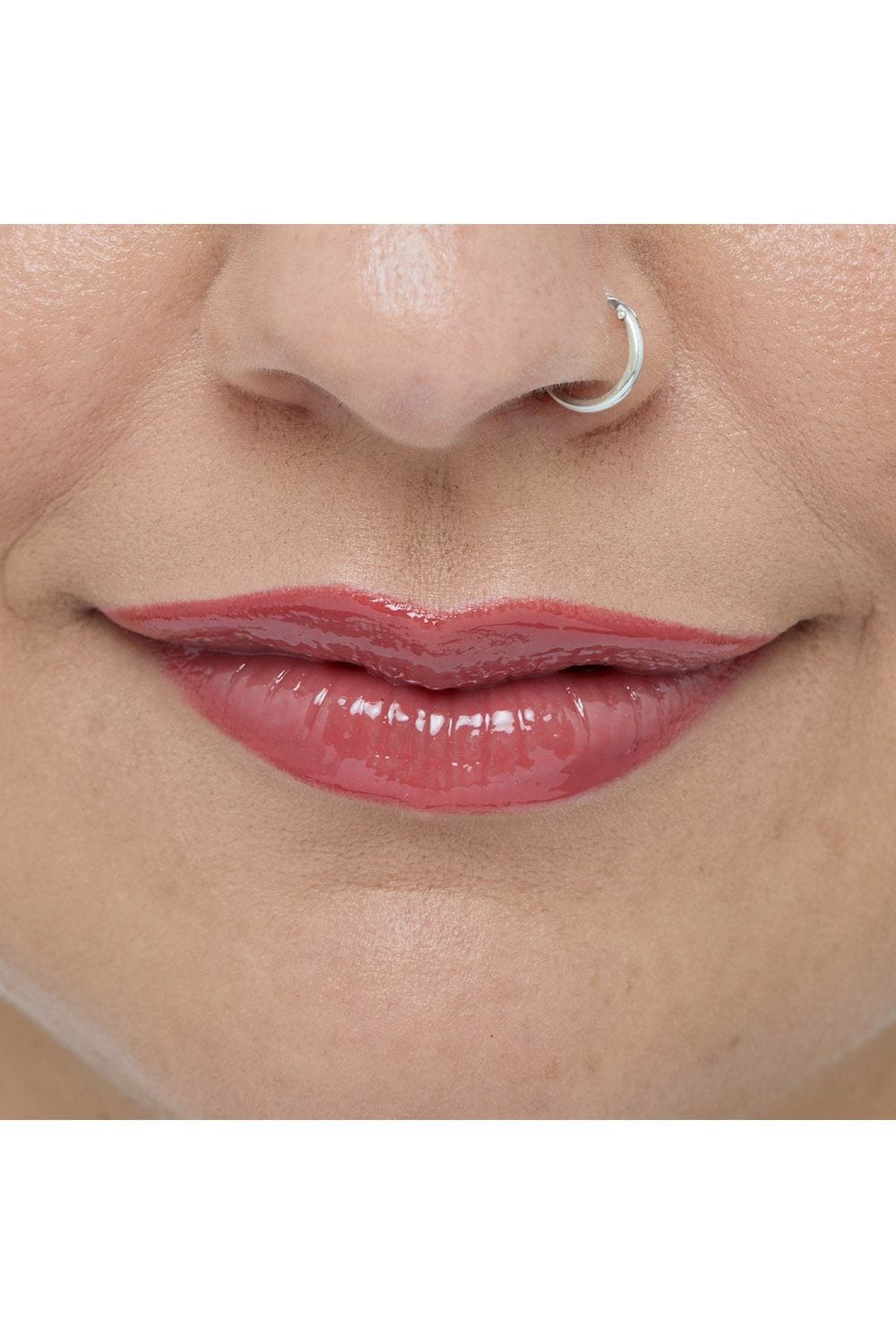 Revolution Pout Bomb Plumping Lip Liner Melba Warm Peach image 6