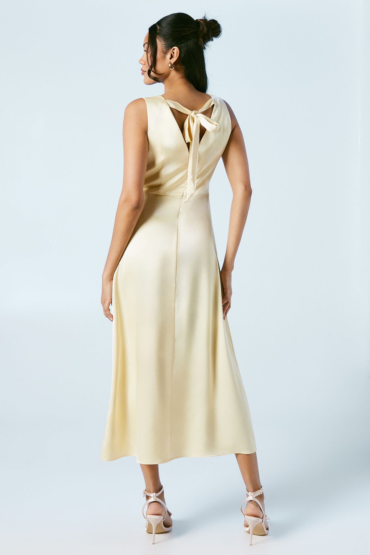 Oasis Twist V Neck Tie Back Satin Bridesmaid Midi Dress Butter image 4