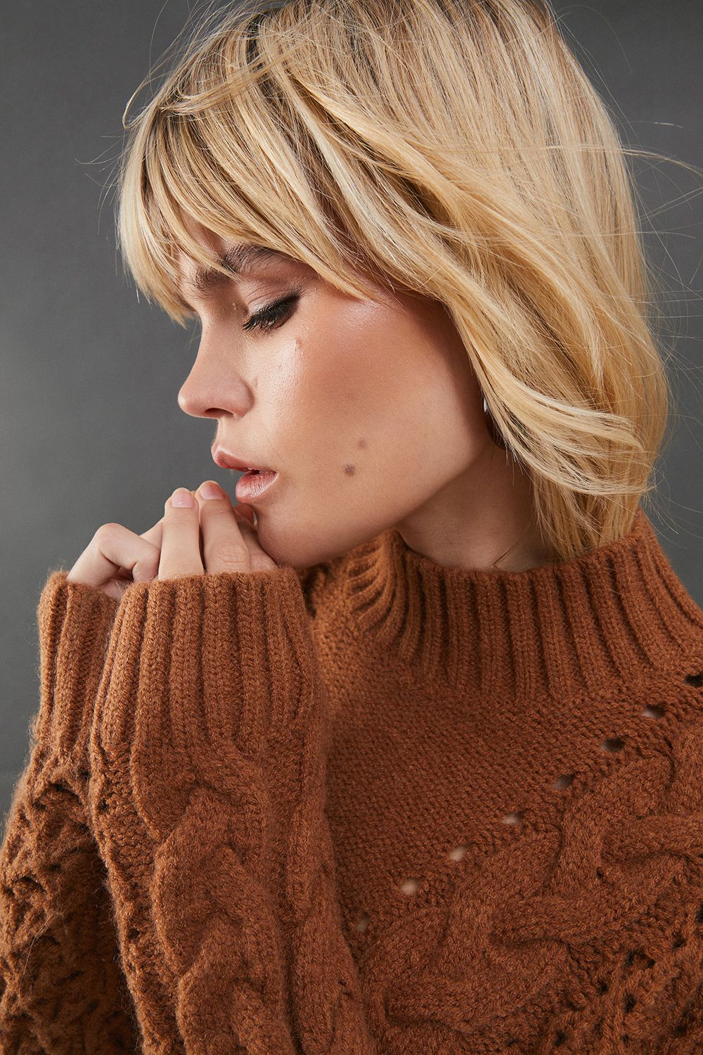 Warehouse Chunky Cable Knit Roll Neck Jumper Tan image 4