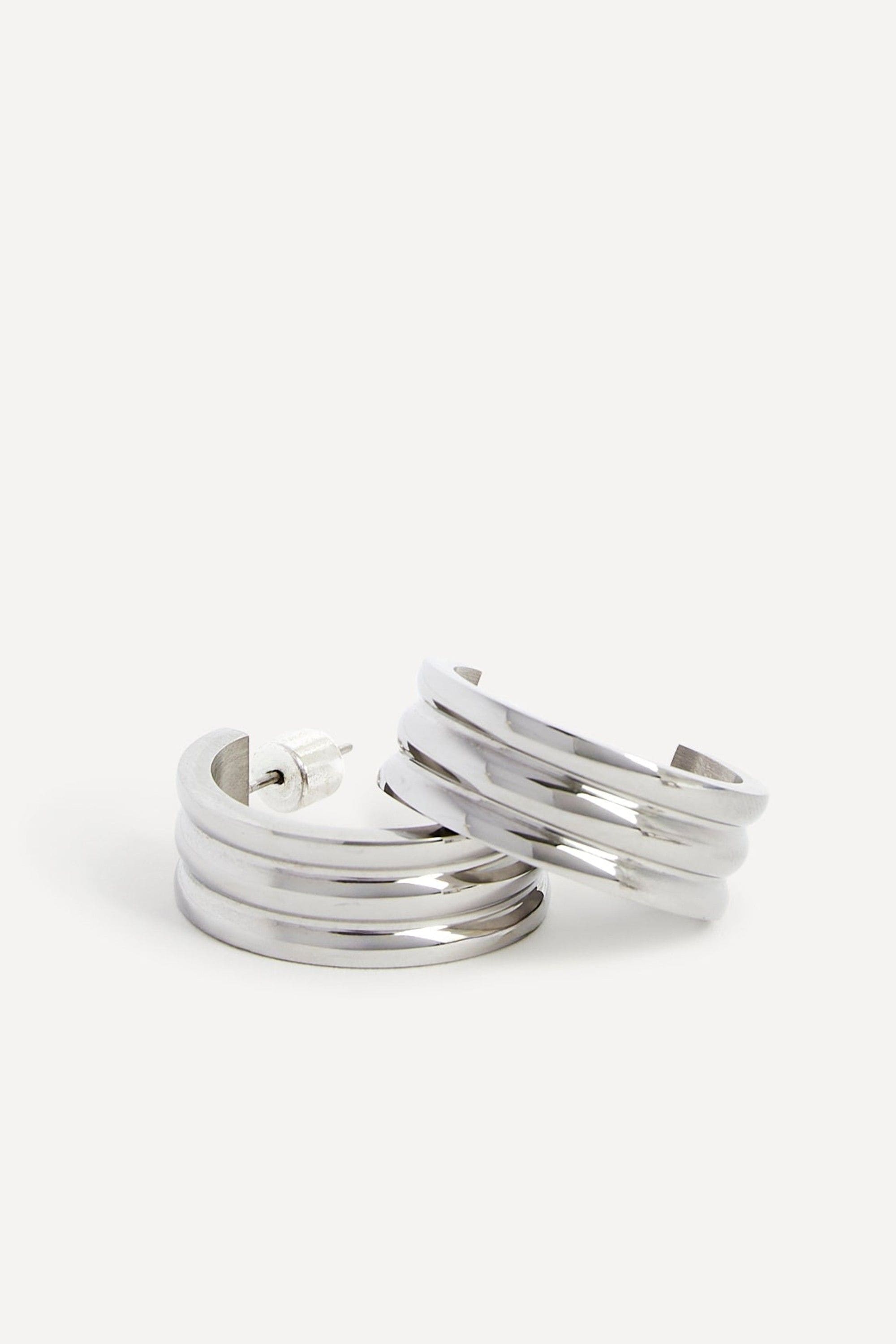 Linzi Spirit Large Silver Ridge Hoop Earrings image 5