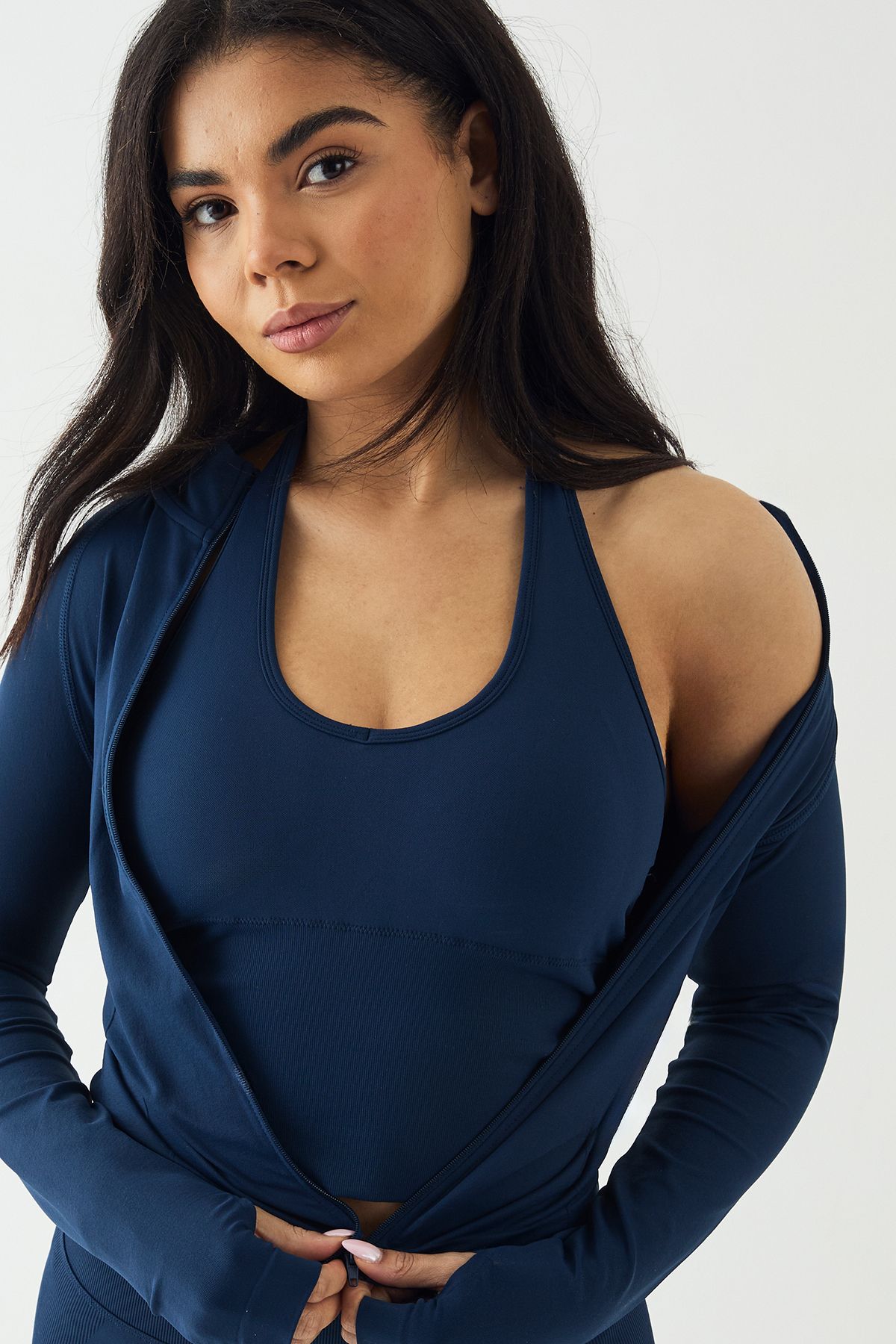 DSGN Studio DSGN Studio Sport Ultra Contour Seamless Padded Halter Top Navy image 4