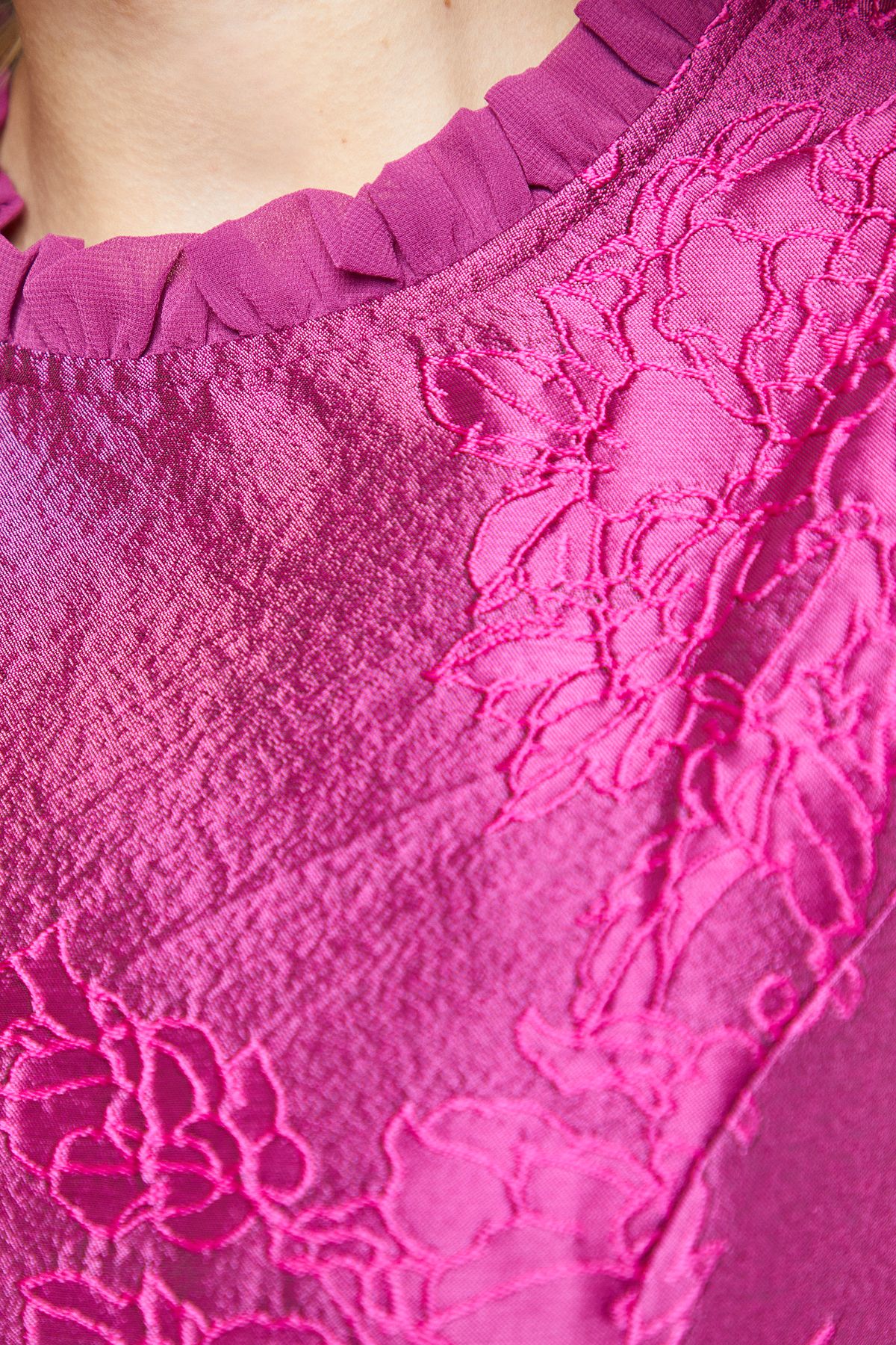 Oasis Structured Jacquard Fit And Flare Mini Dress With Chiffon Sleeve Purple image 5