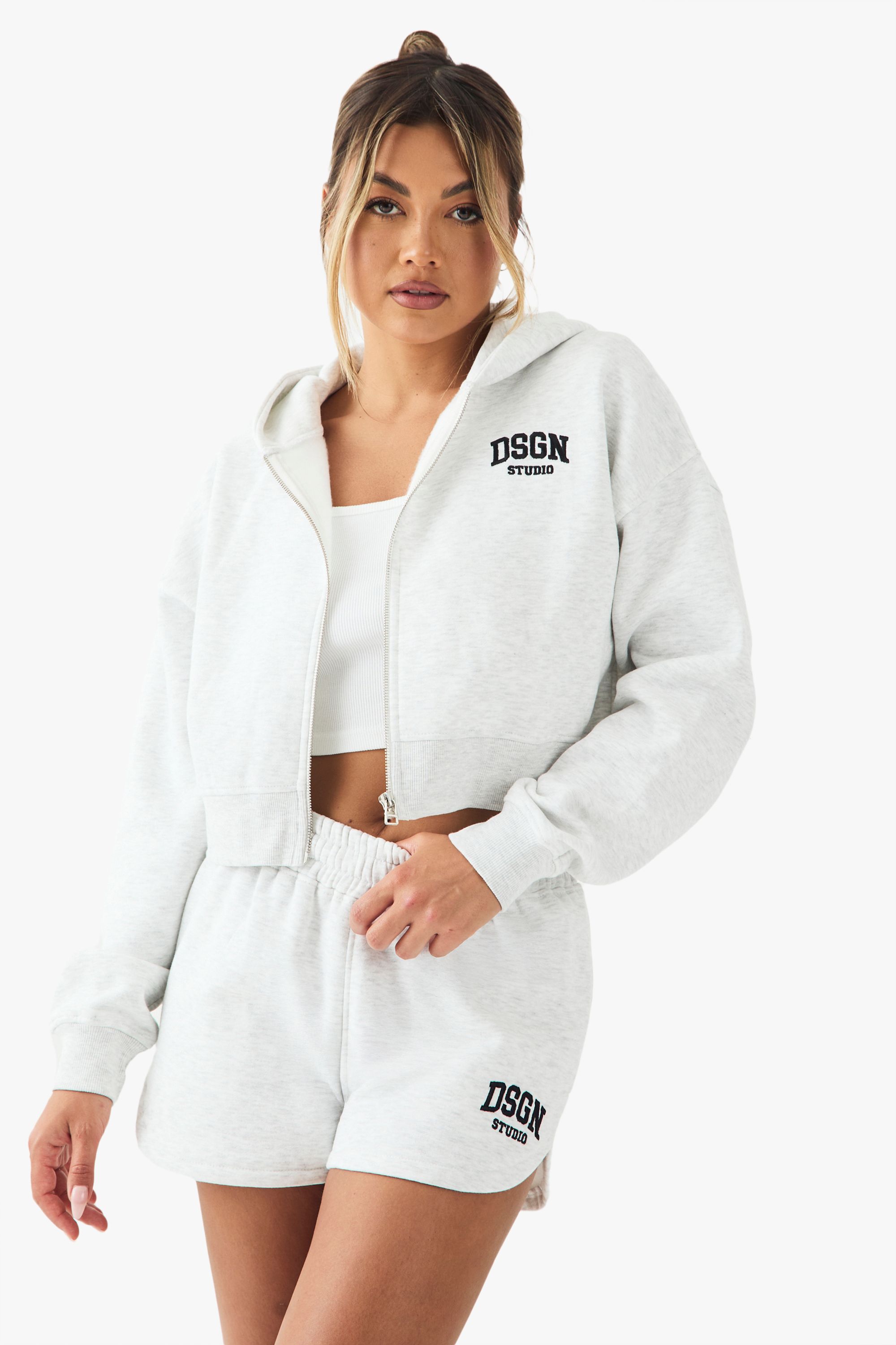 DSGN Studio DSGN Studio Collegiate Embroidered Sweat Short Ash Grey