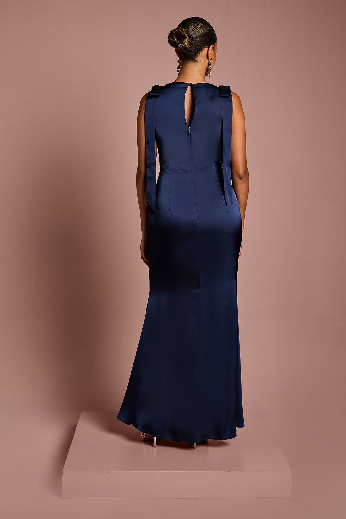 Coast Coast Honoured Petite Sleeveless High Neck Tie Shoulder Satin Maxi Bridesmaid Dress Navy image 3