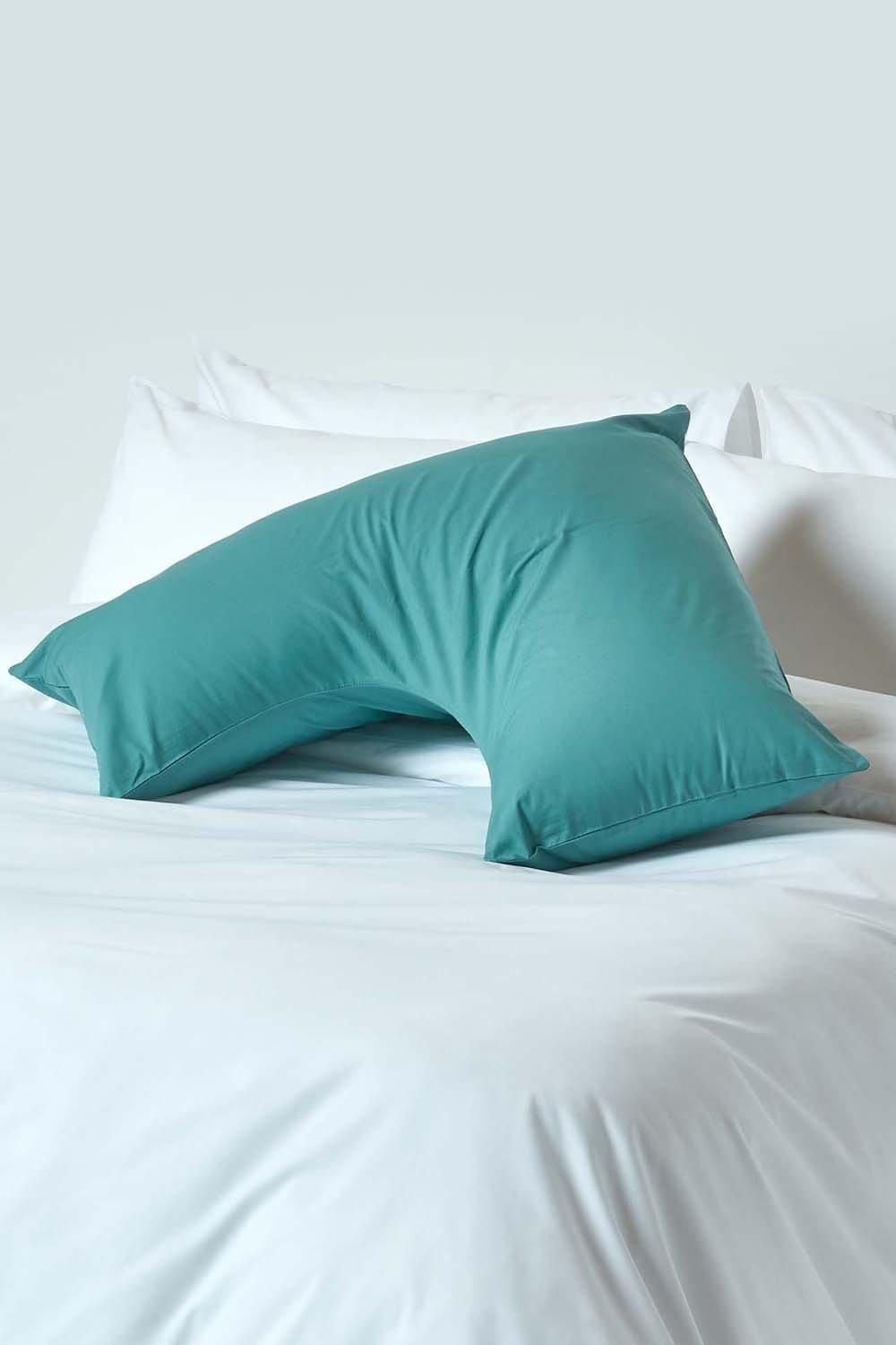 Homescapes Egyptian Cotton V Shaped Pillowcase 200 TC image 2