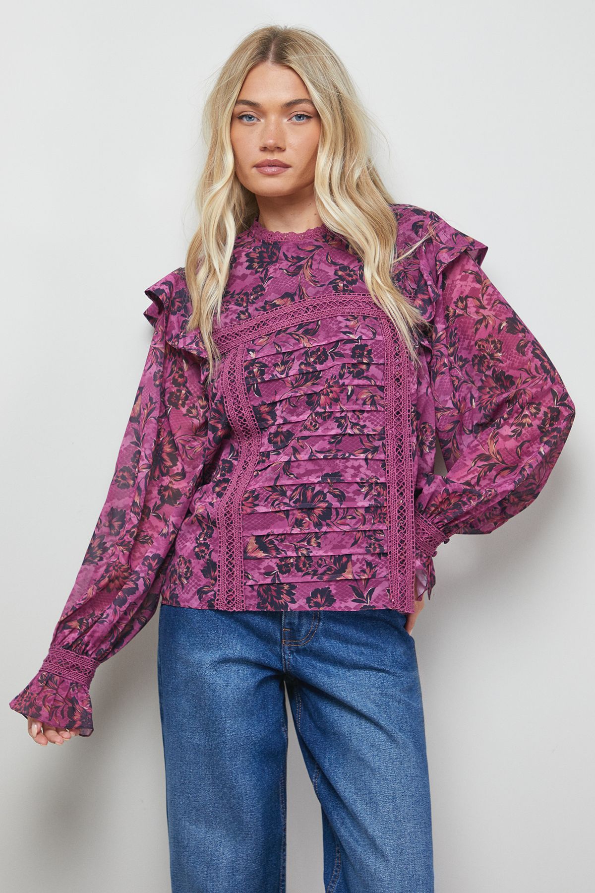 Oasis Printed Lace Trim Pleat Detail Boho Blouse Pink image 4