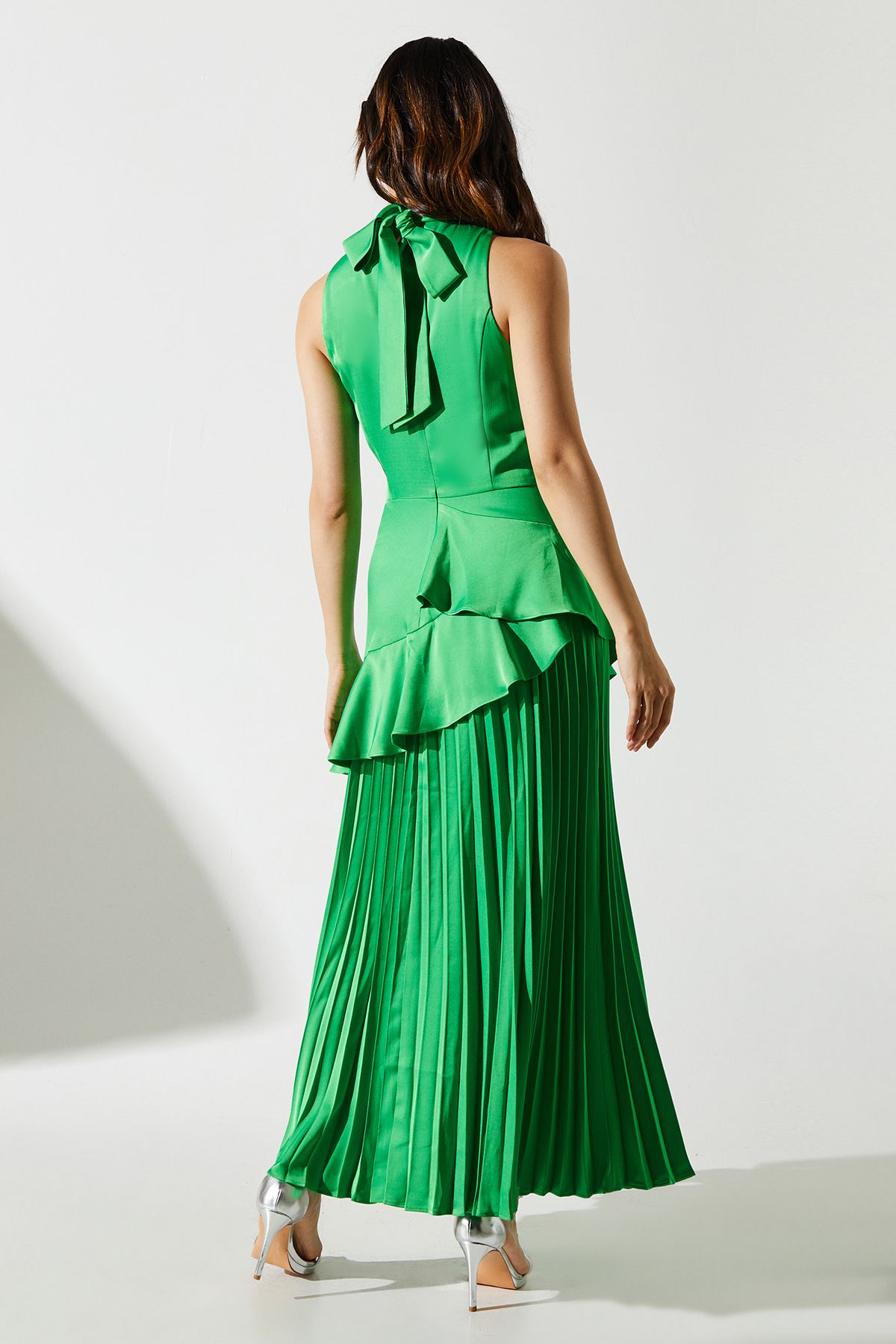 Coast Sleeveless Ruffle Pleat Satin Back Crepe Dress Green image 3