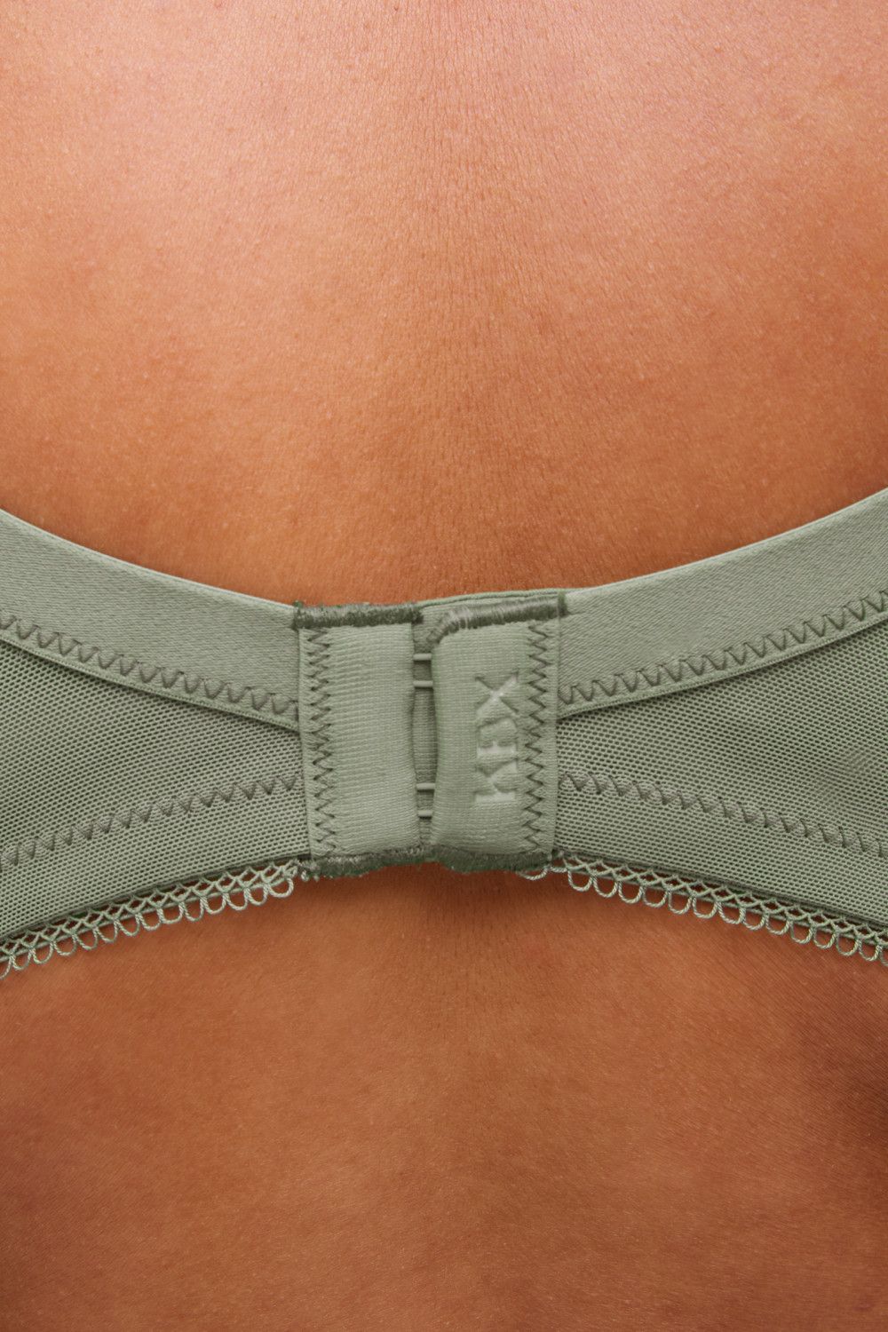 KBX Alice Non Pad Plunge Bra image 4