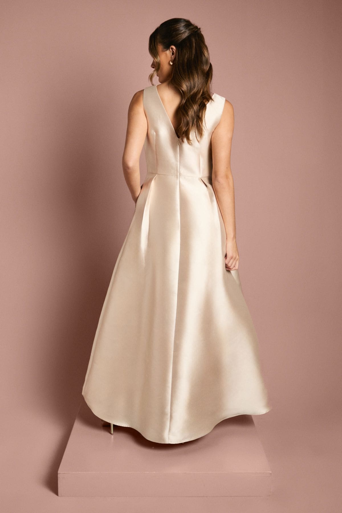 Coast Twill Notch Neck Neck Fit And Flare Bridesmaid Dress Champagne image 3